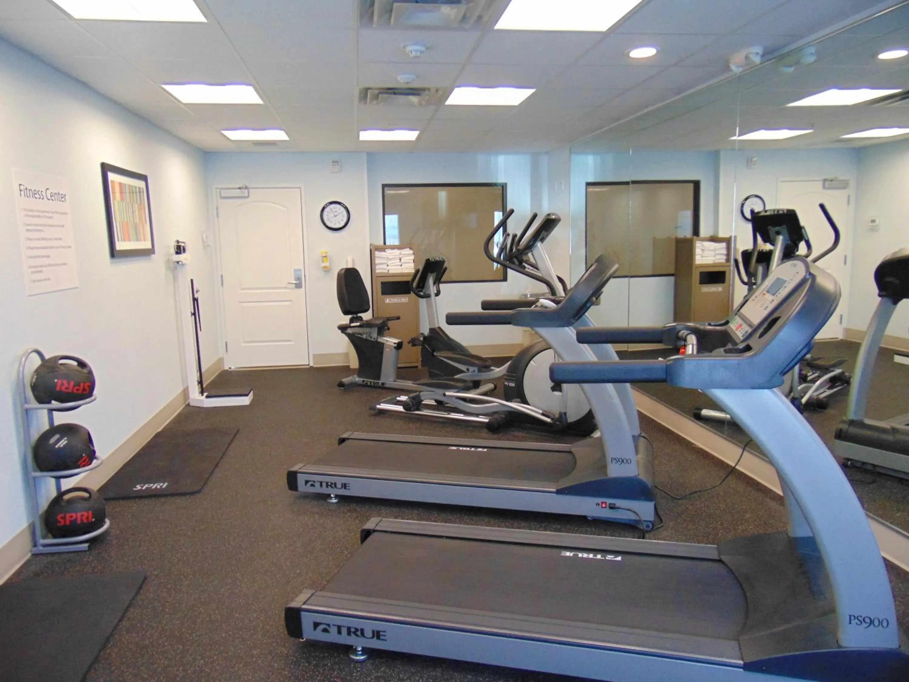 Fitness centre/facilities in Holiday Inn Express & Suites Springville-South Provo Area by IHG