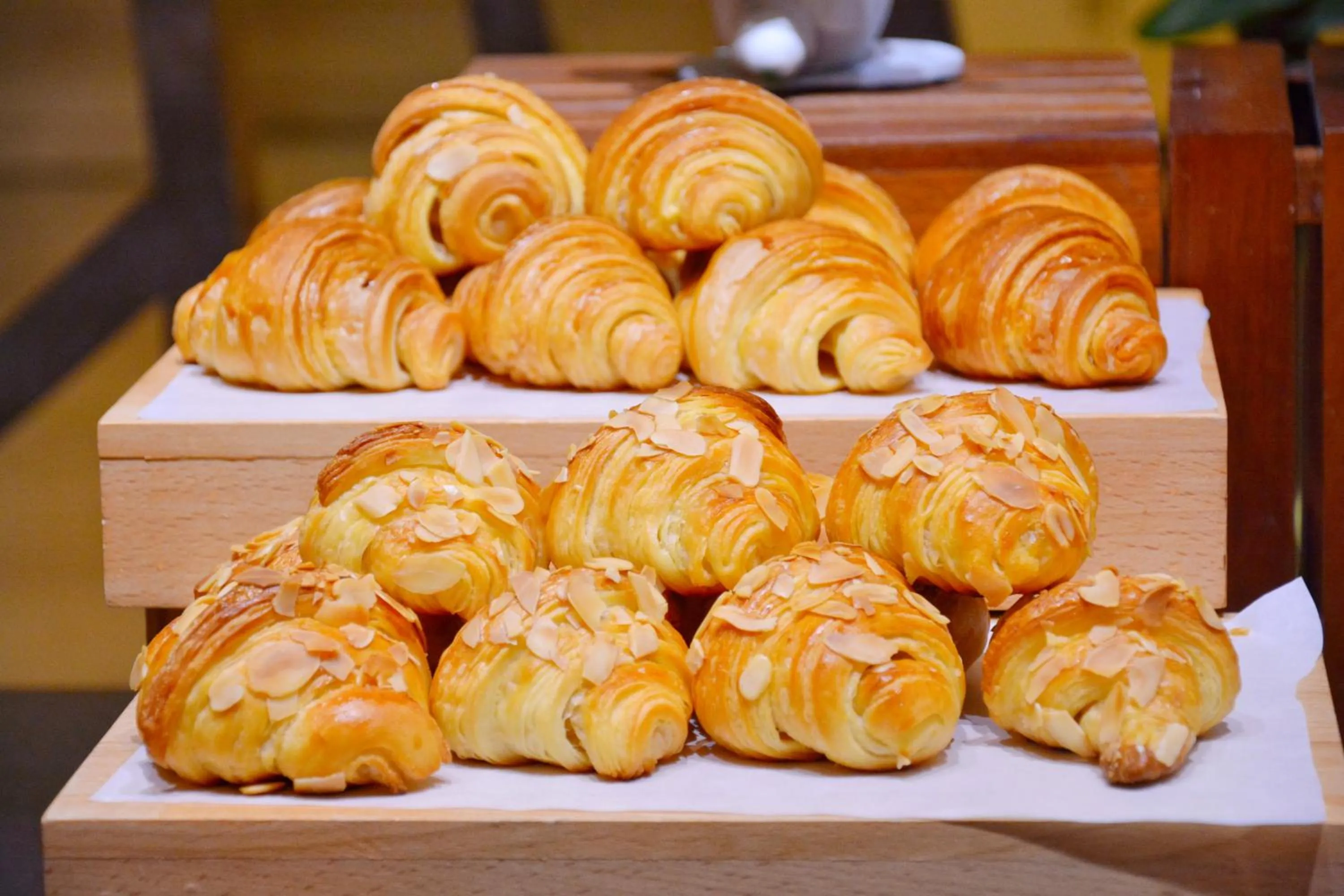 Breakfast in Junluxe Hotel Guangzhou Science City