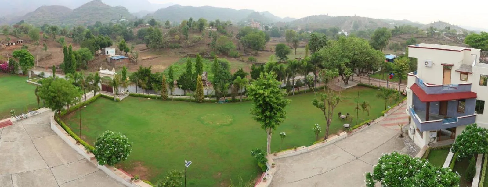 Garden in Meera Valley Resort By Nexottel
