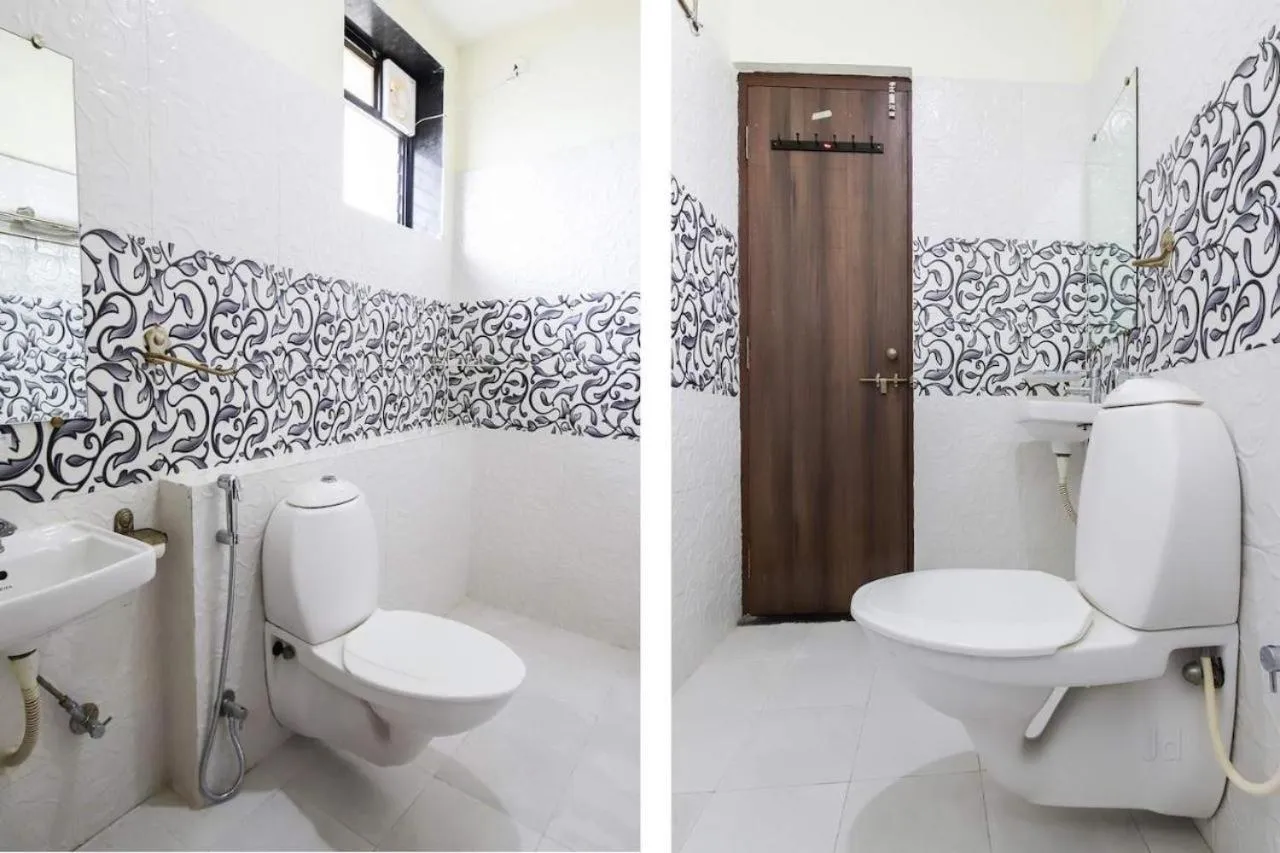 Shower in Meera Valley Resort By Nexottel