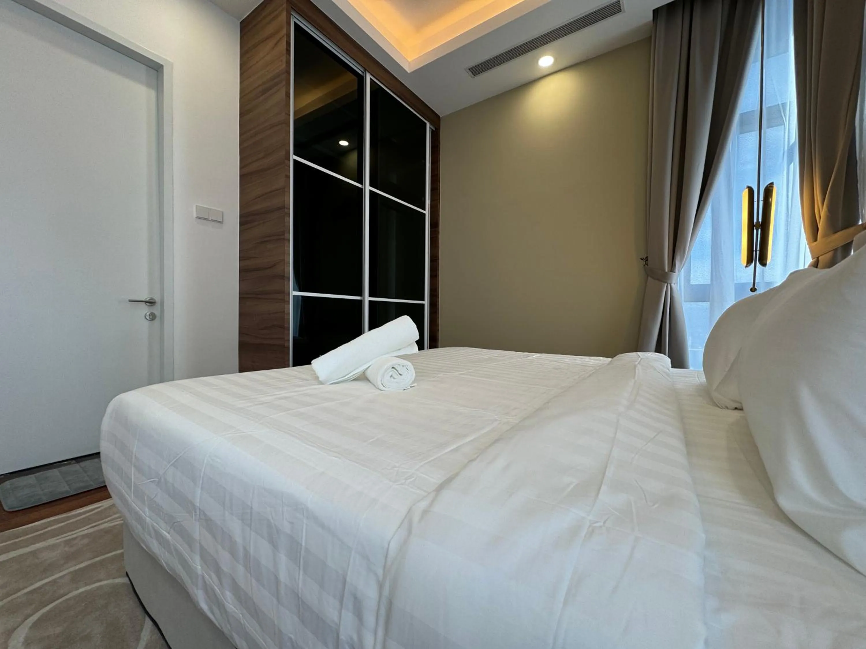 Bed in Royce KLCC Kuala Lumpur City Centre by Dormeo Destinations