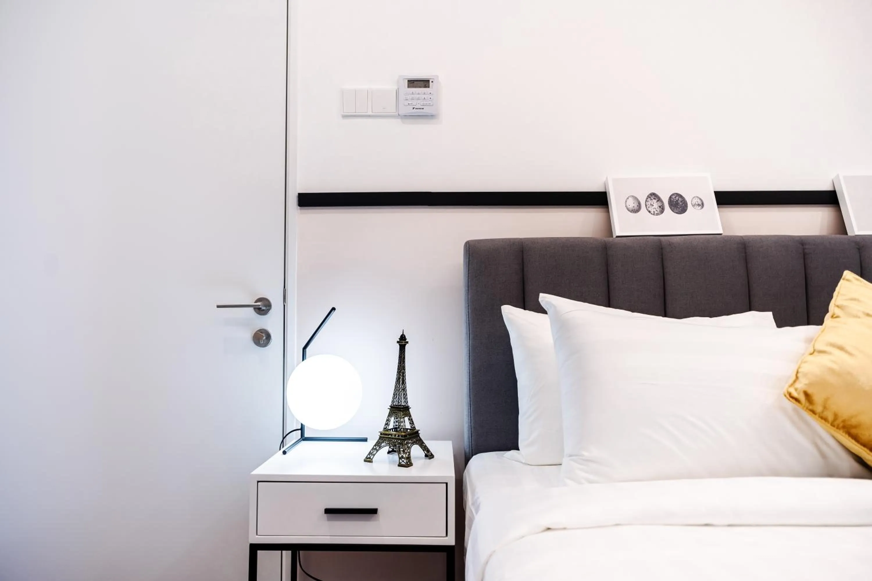 Bed in Royce KLCC Kuala Lumpur City Centre by Dormeo Destinations