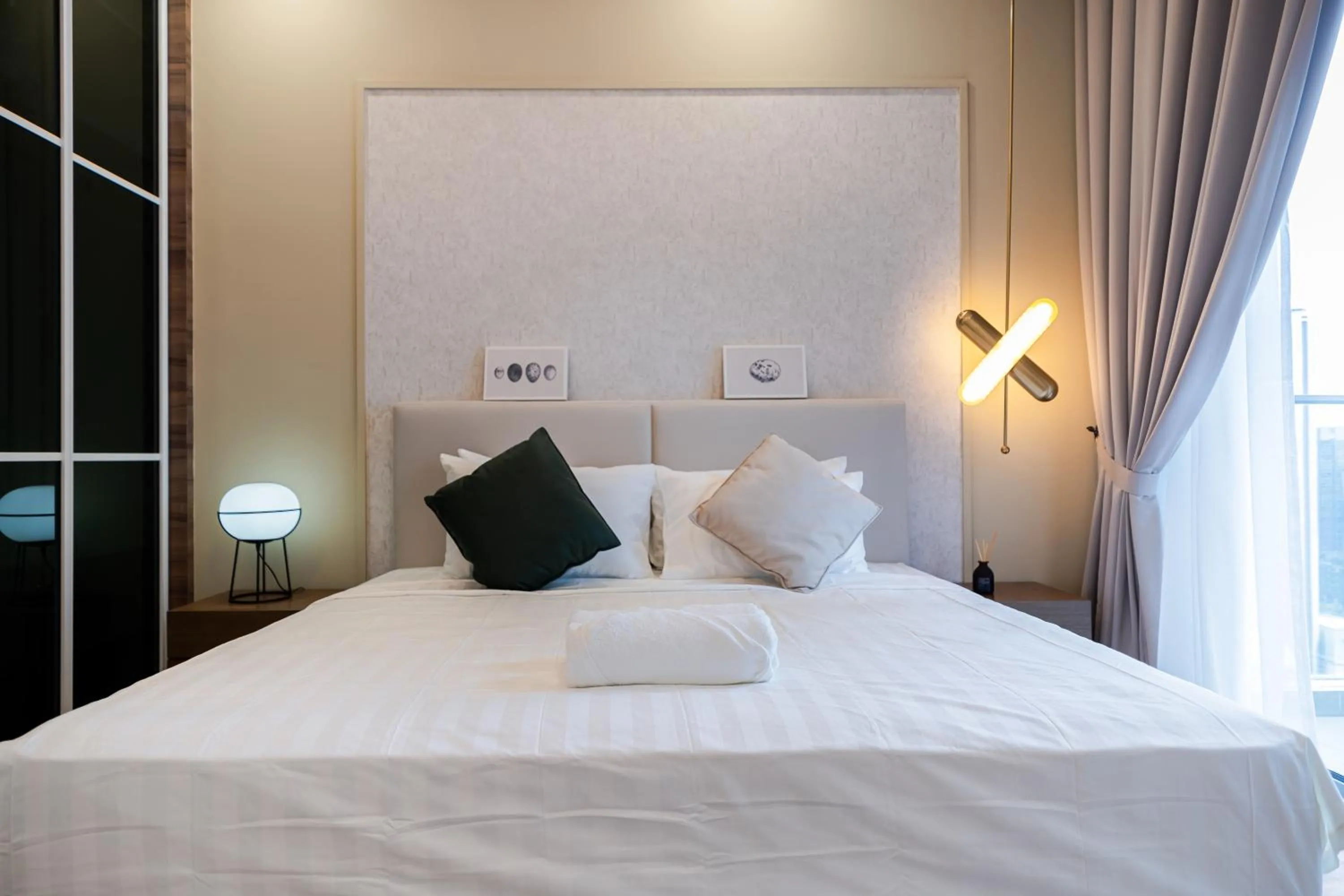 Bed in Royce KLCC Kuala Lumpur City Centre by Dormeo Destinations