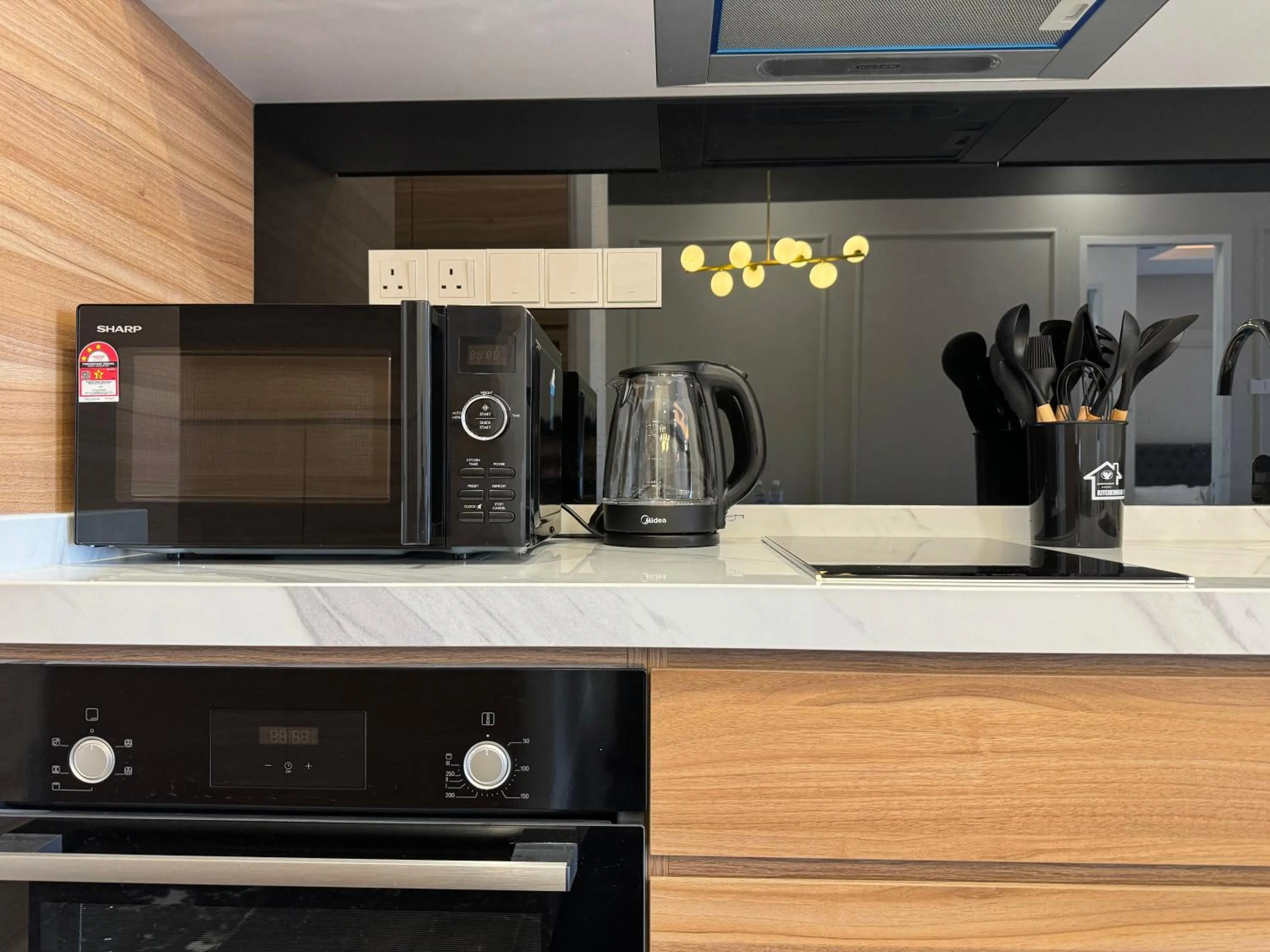 Coffee/tea facilities in Royce KLCC Kuala Lumpur City Centre by Dormeo Destinations