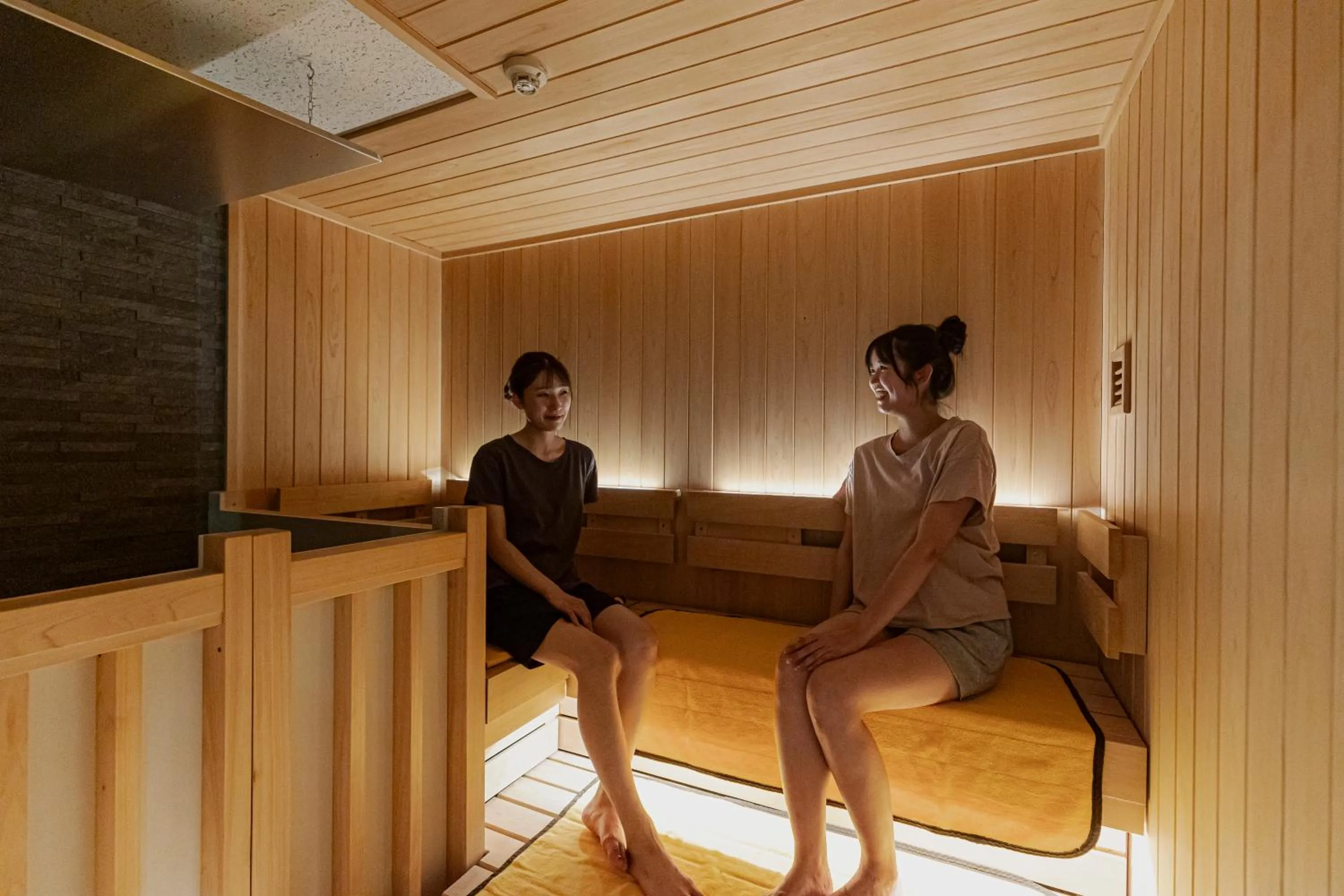 Hot Spring Bath in GEMS YUFUIN Hotel and Spa Cafe Bar