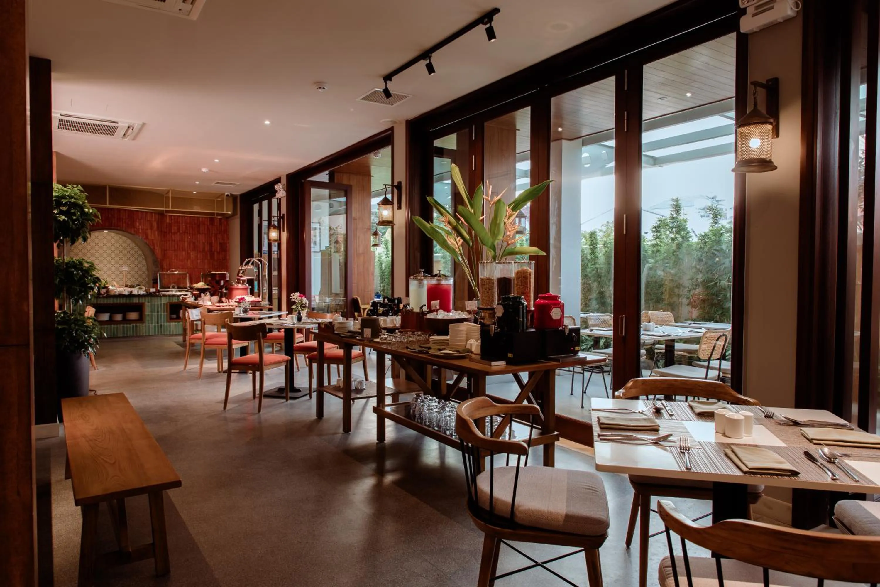 Breakfast in Little Gem. An Eco-Friendly Boutique Hotel & Spa