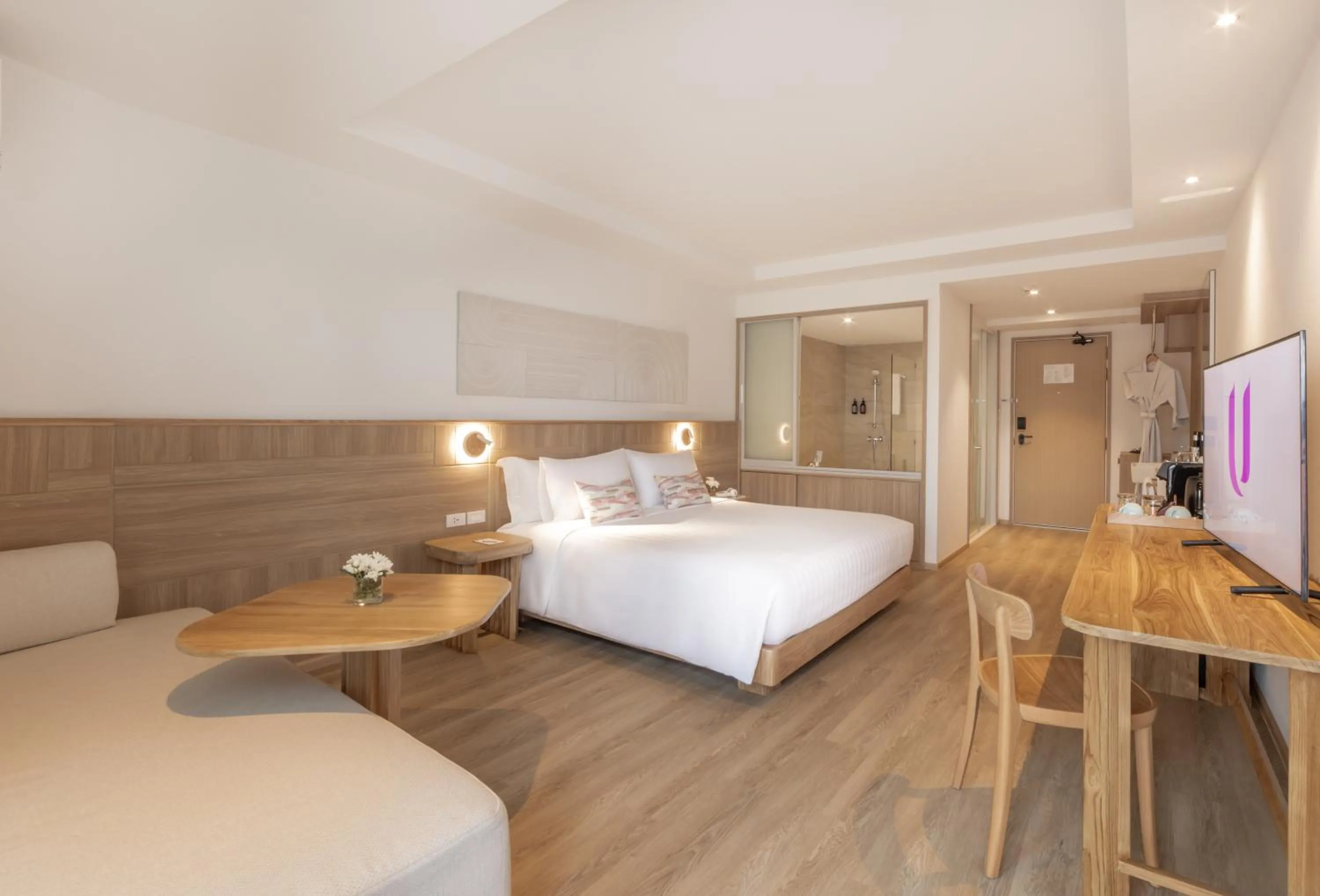 Bedroom, Bed in U Hua Hin