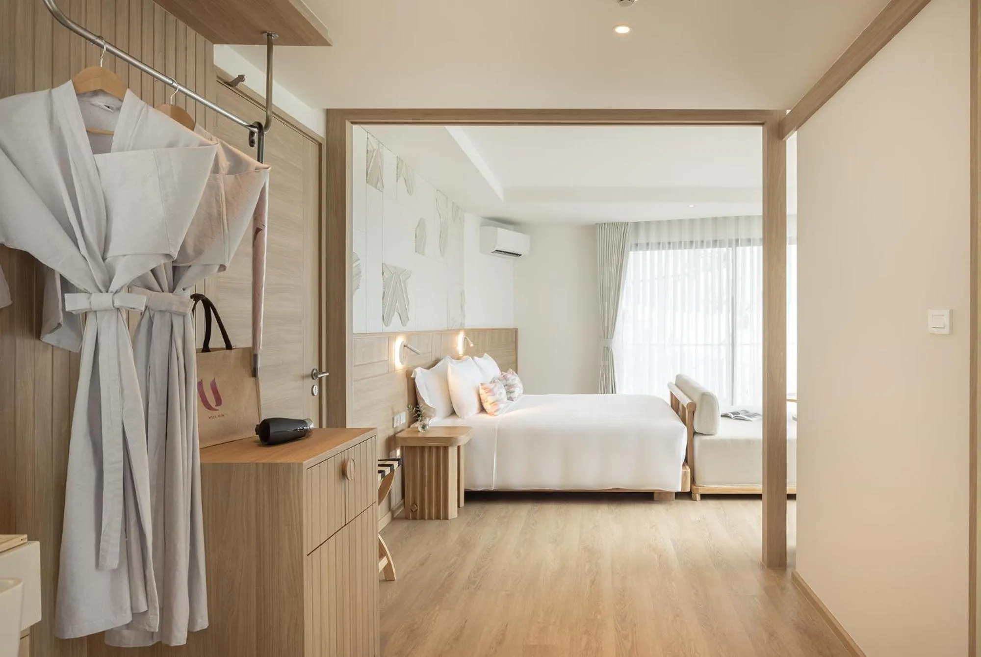 Bedroom, Bed in U Hua Hin