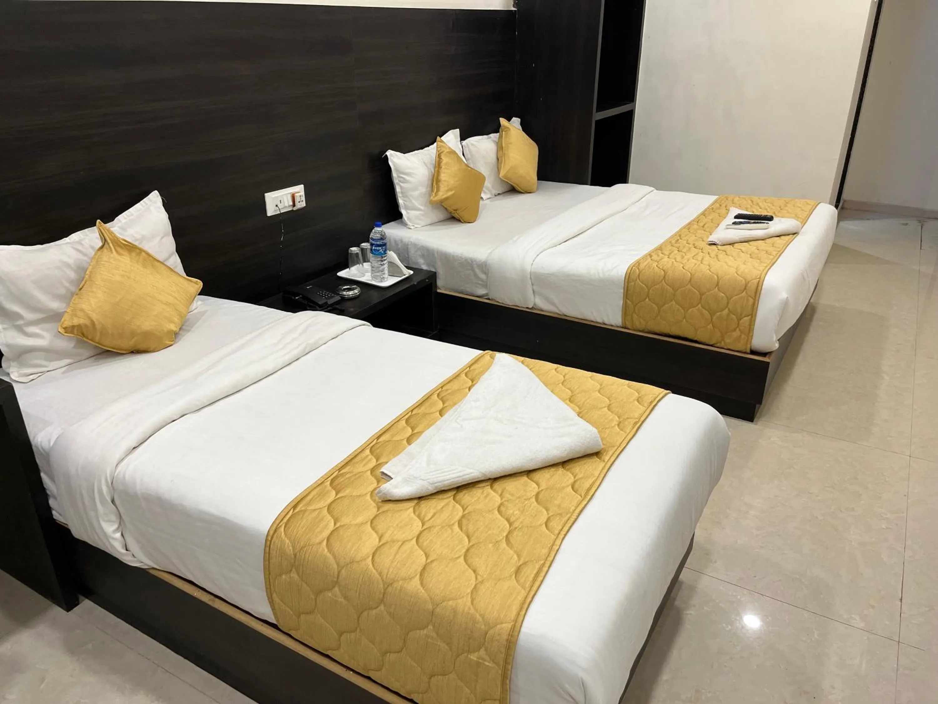 Wind Flower Regency - Near Kokilaben Hospital