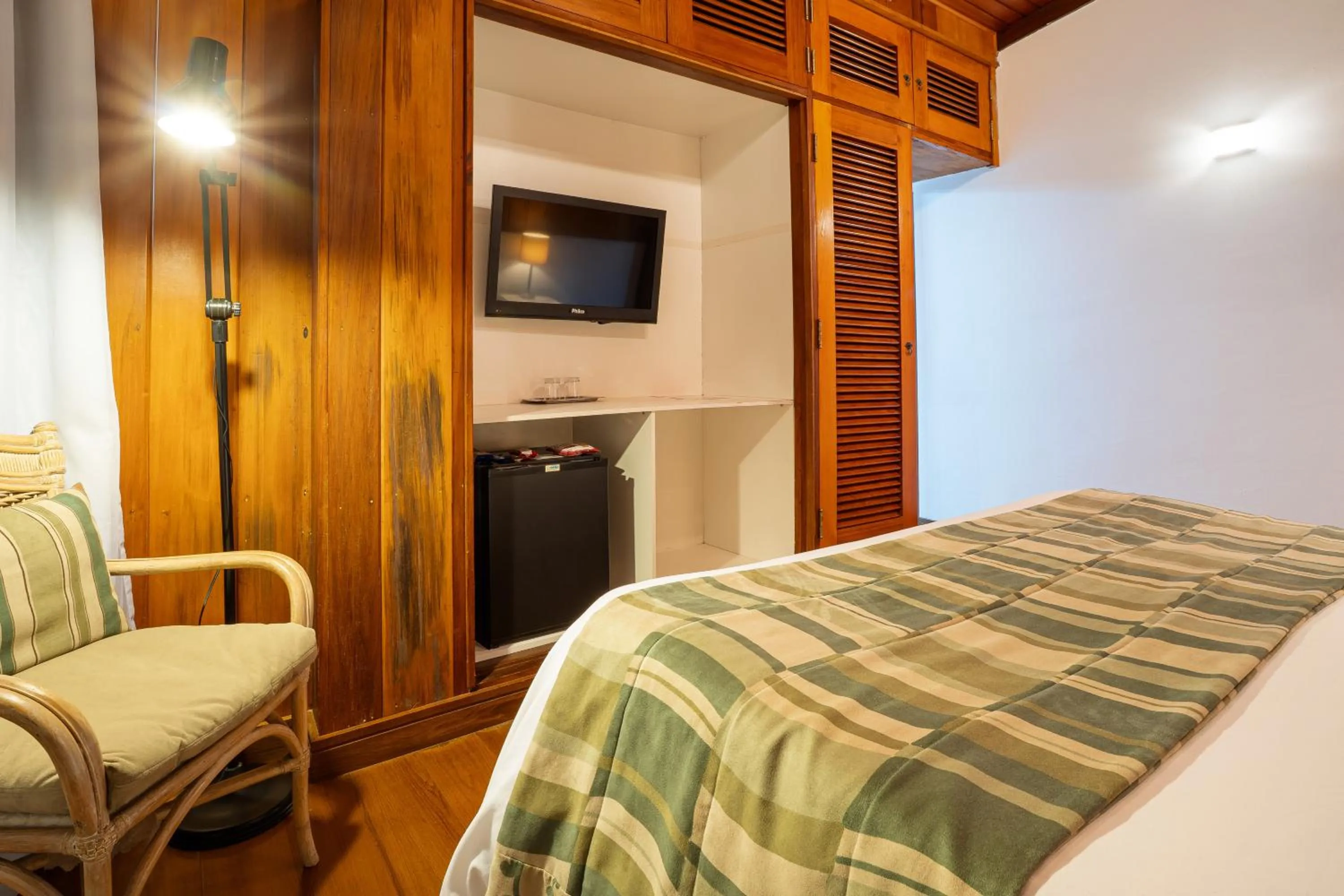 Bedroom, Bed in Pousada Apple House Campos do Jordao