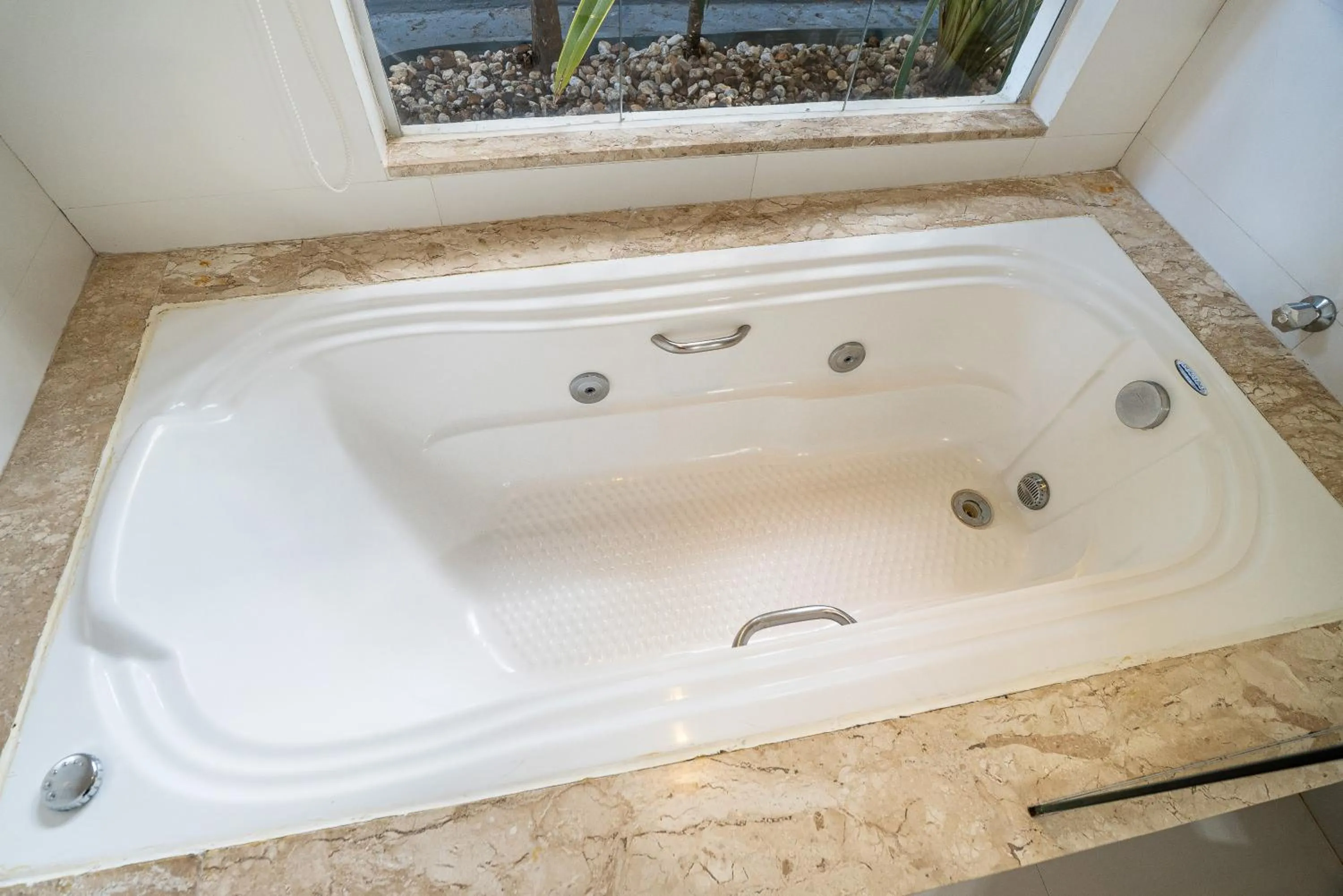 Hot Tub in Pousada Apple House Campos do Jordao