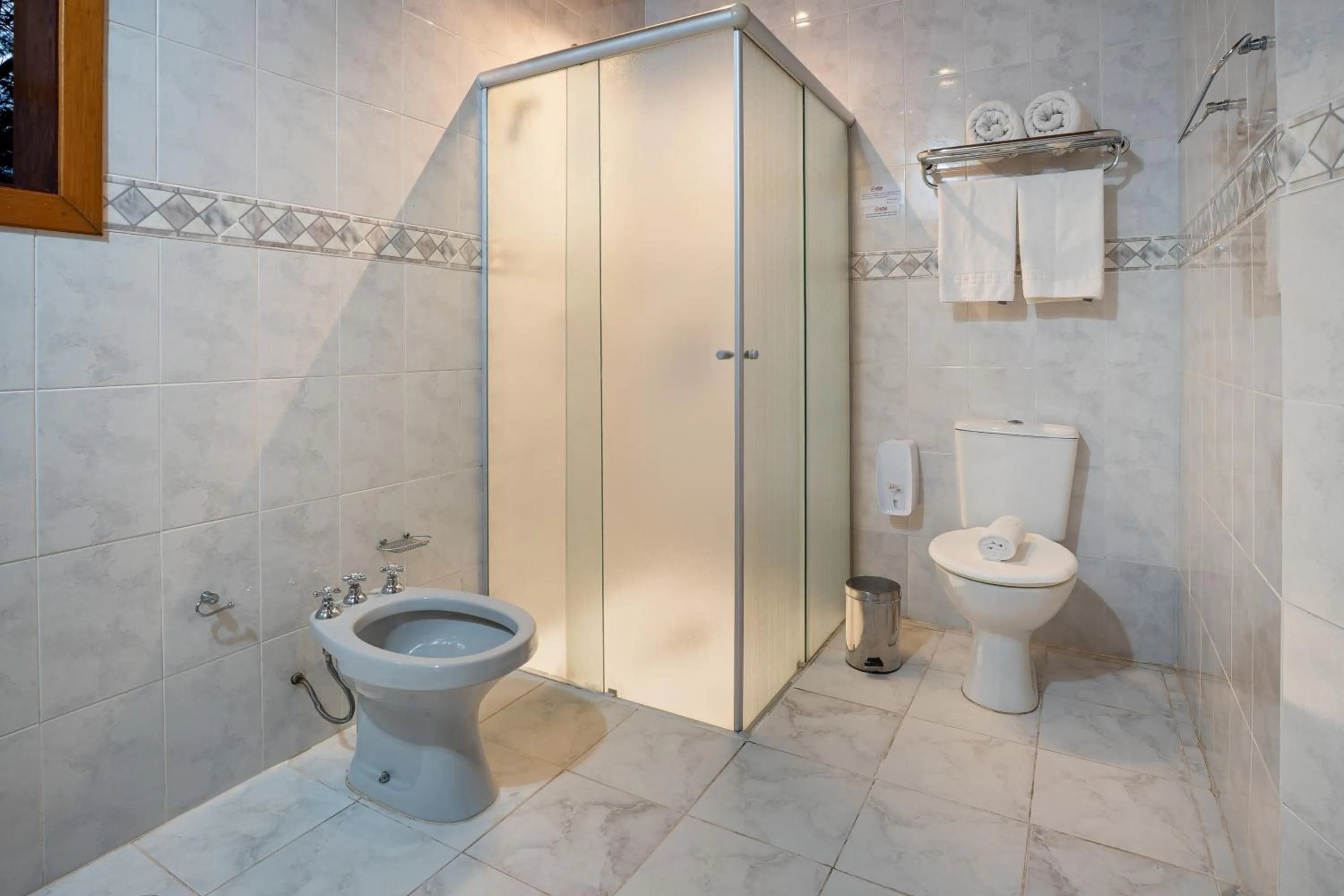 Bathroom in Pousada Apple House Campos do Jordao