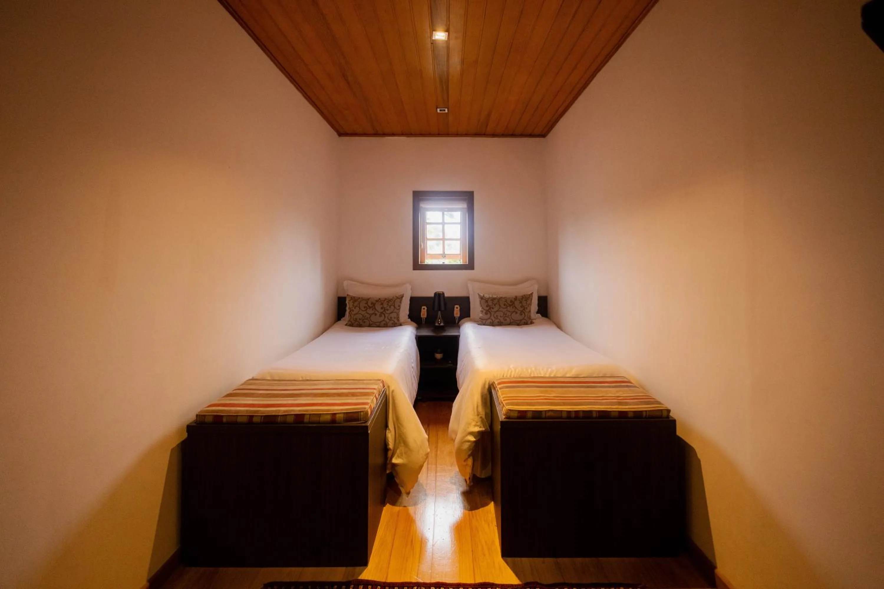 Bedroom, Bed in Pousada Apple House Campos do Jordao