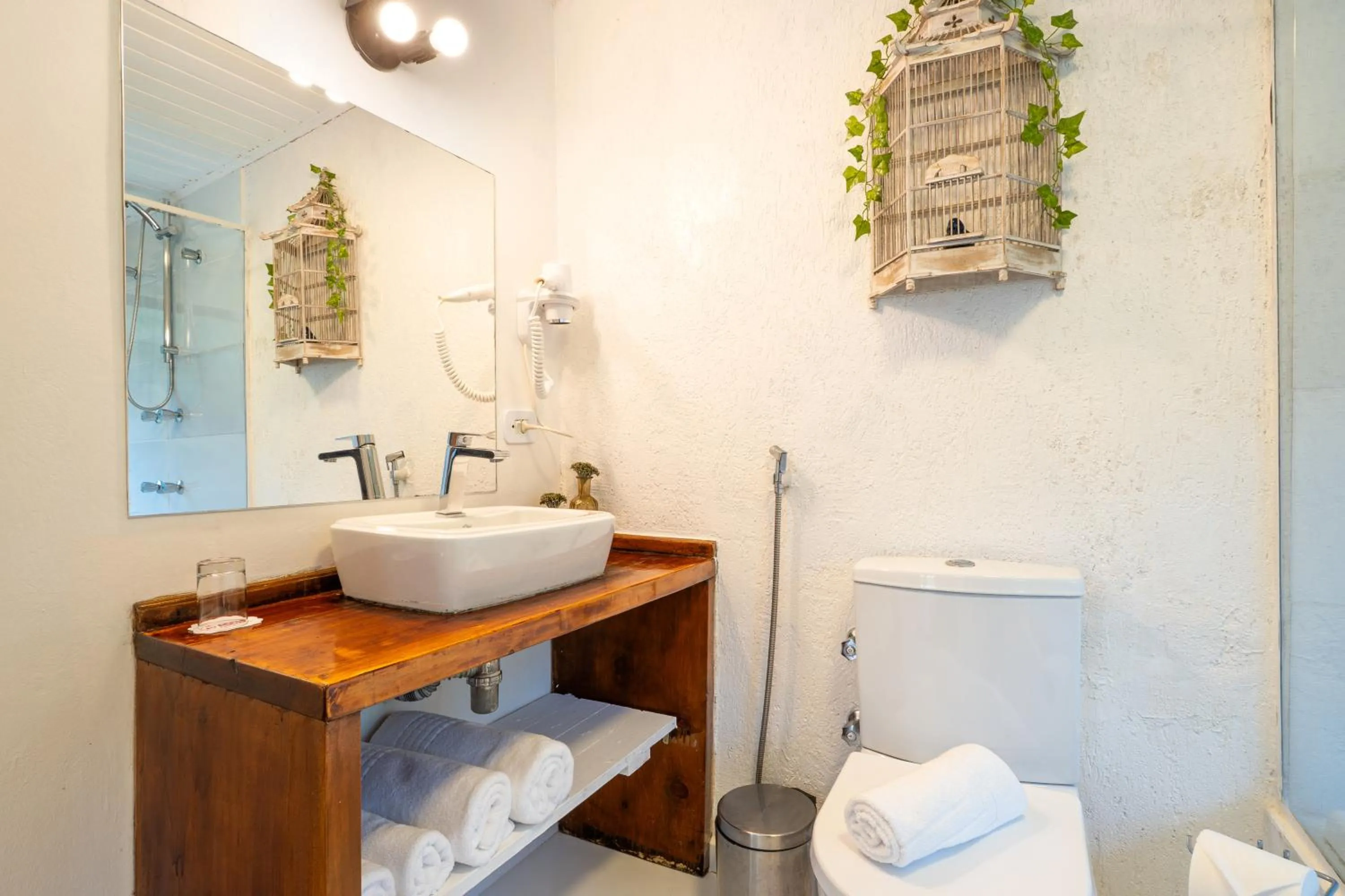 Bathroom in Pousada Apple House Campos do Jordao