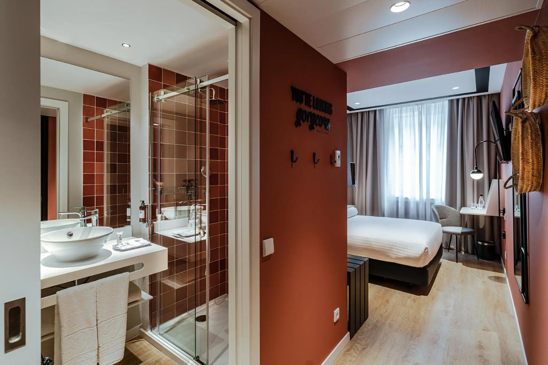 Bed in Vincci Bonjardim