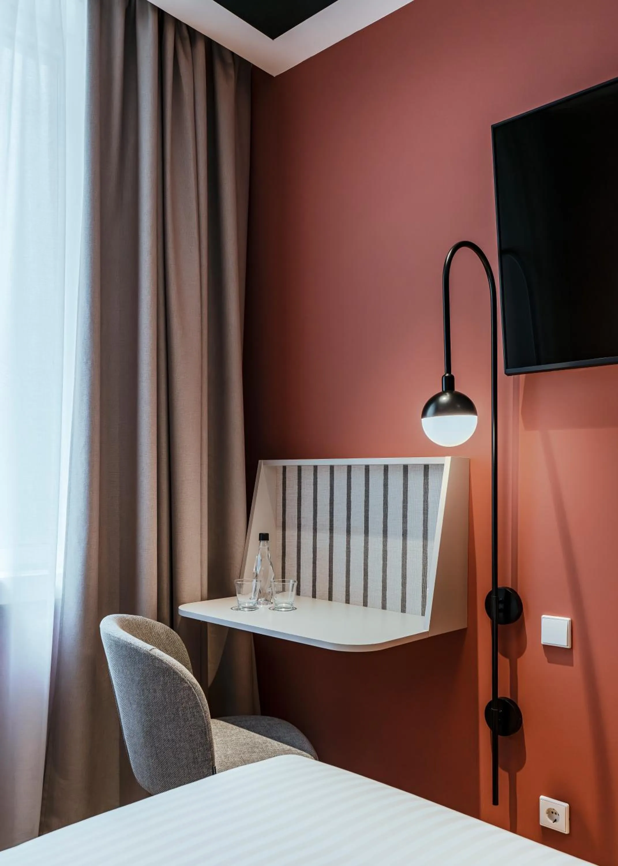 TV and multimedia, Bed in Vincci Bonjardim