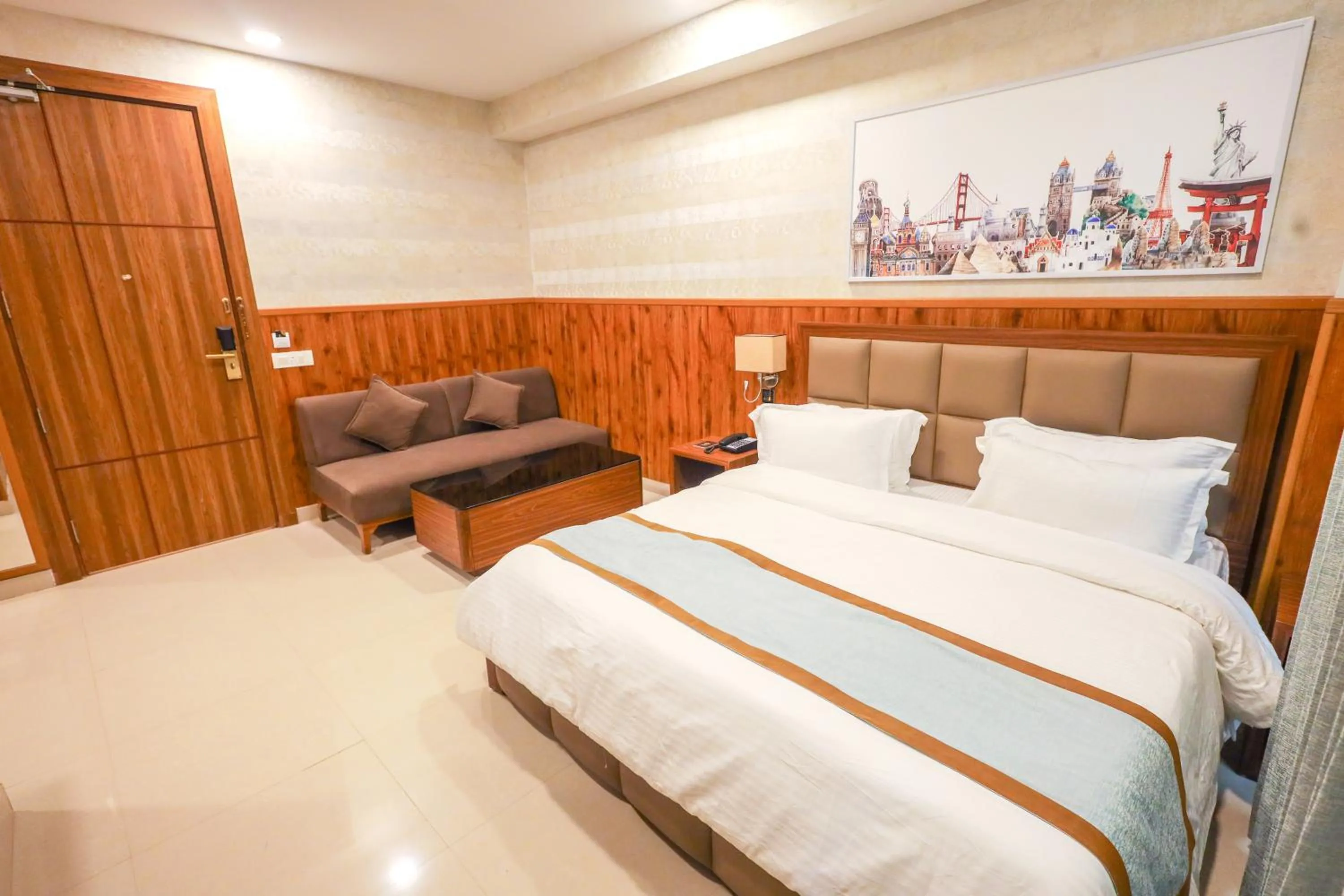 Bedroom, Bed in Clay Inn Hotel, Sohna Road, Sector 49, Gurugram