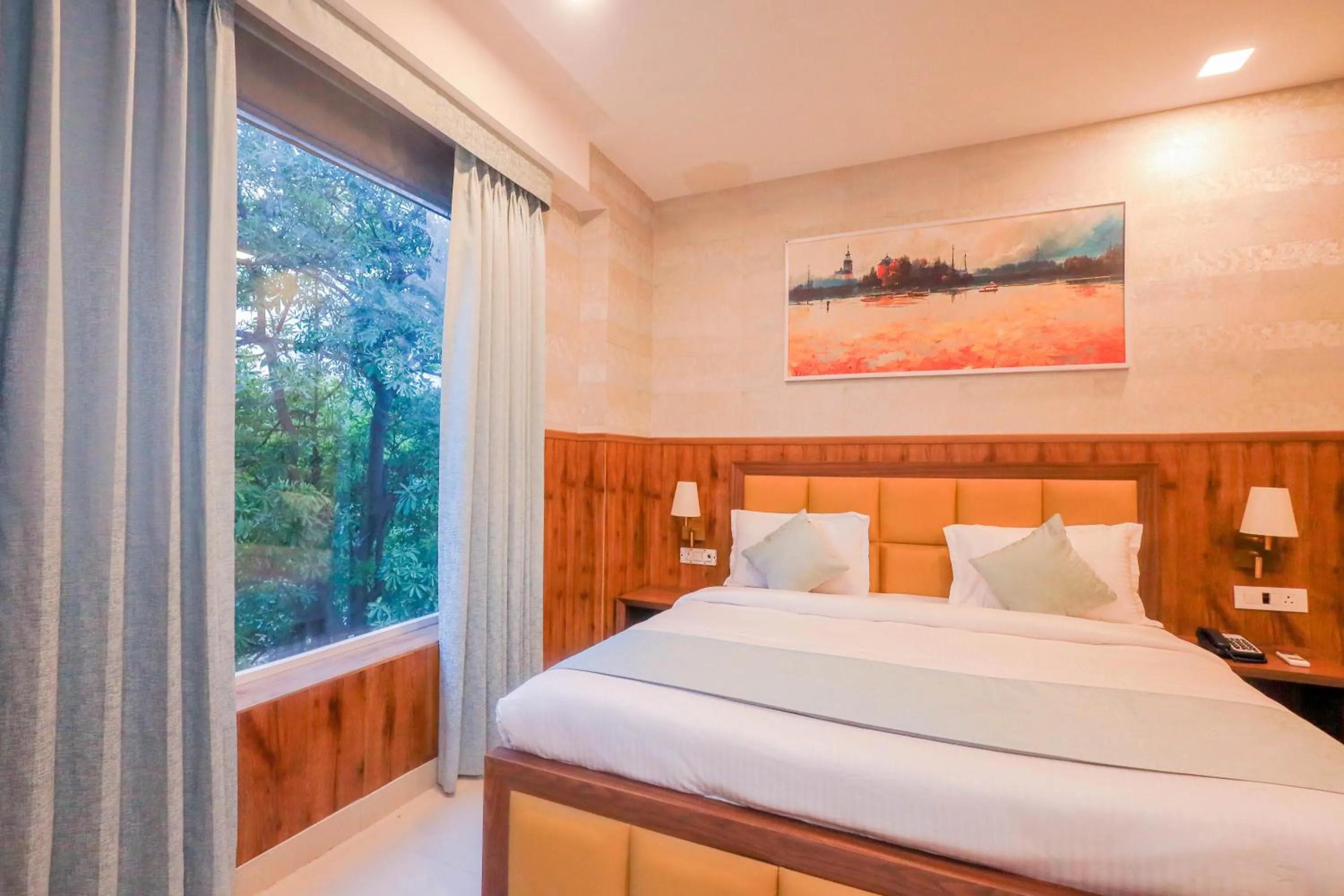 Bedroom, Bed in Clay Inn Hotel, Sohna Road, Sector 49, Gurugram