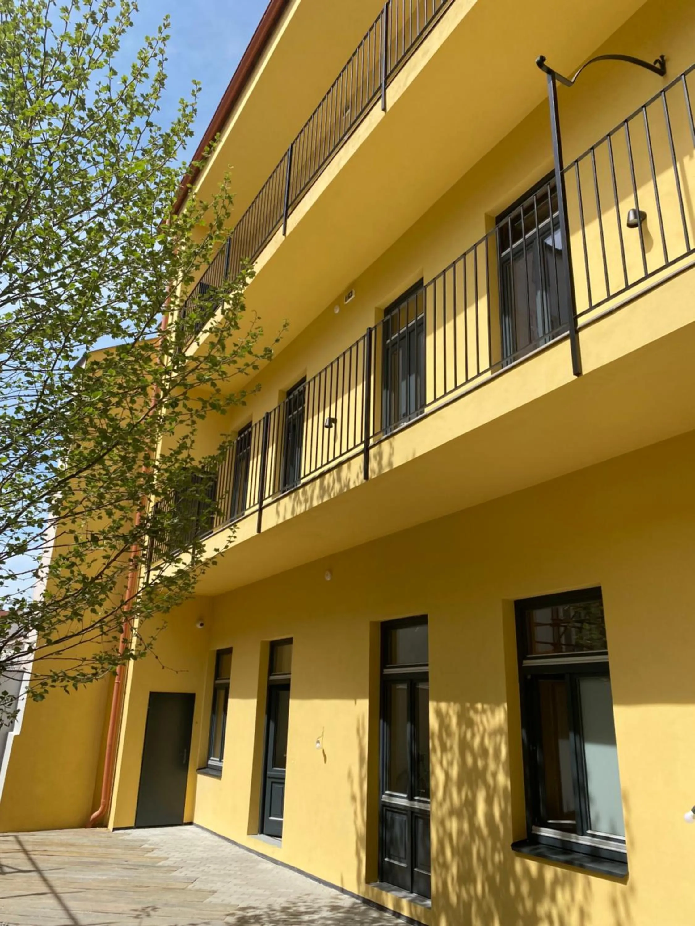 Property building in HONEST Karlin