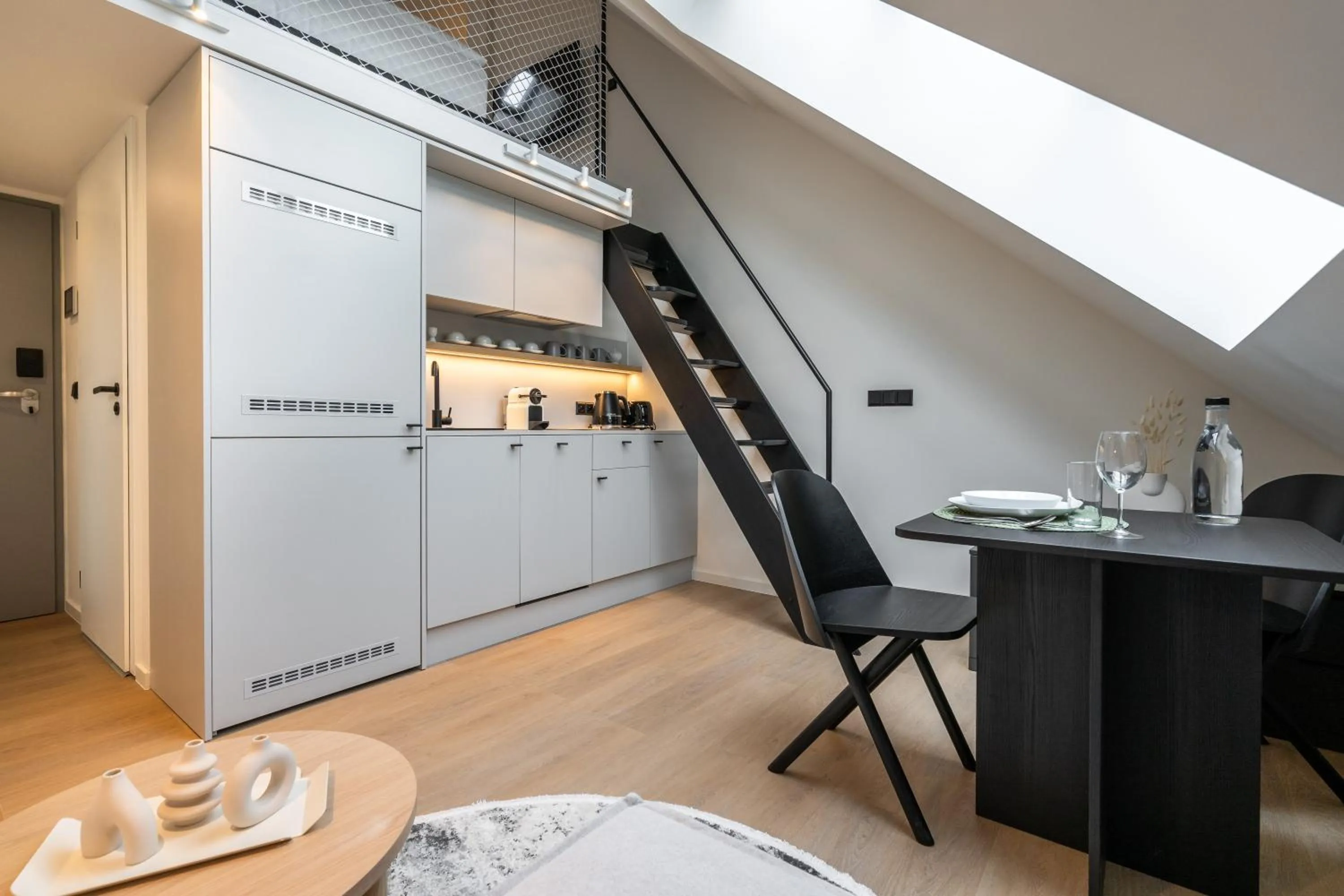 Kitchen or kitchenette in HONEST Karlin