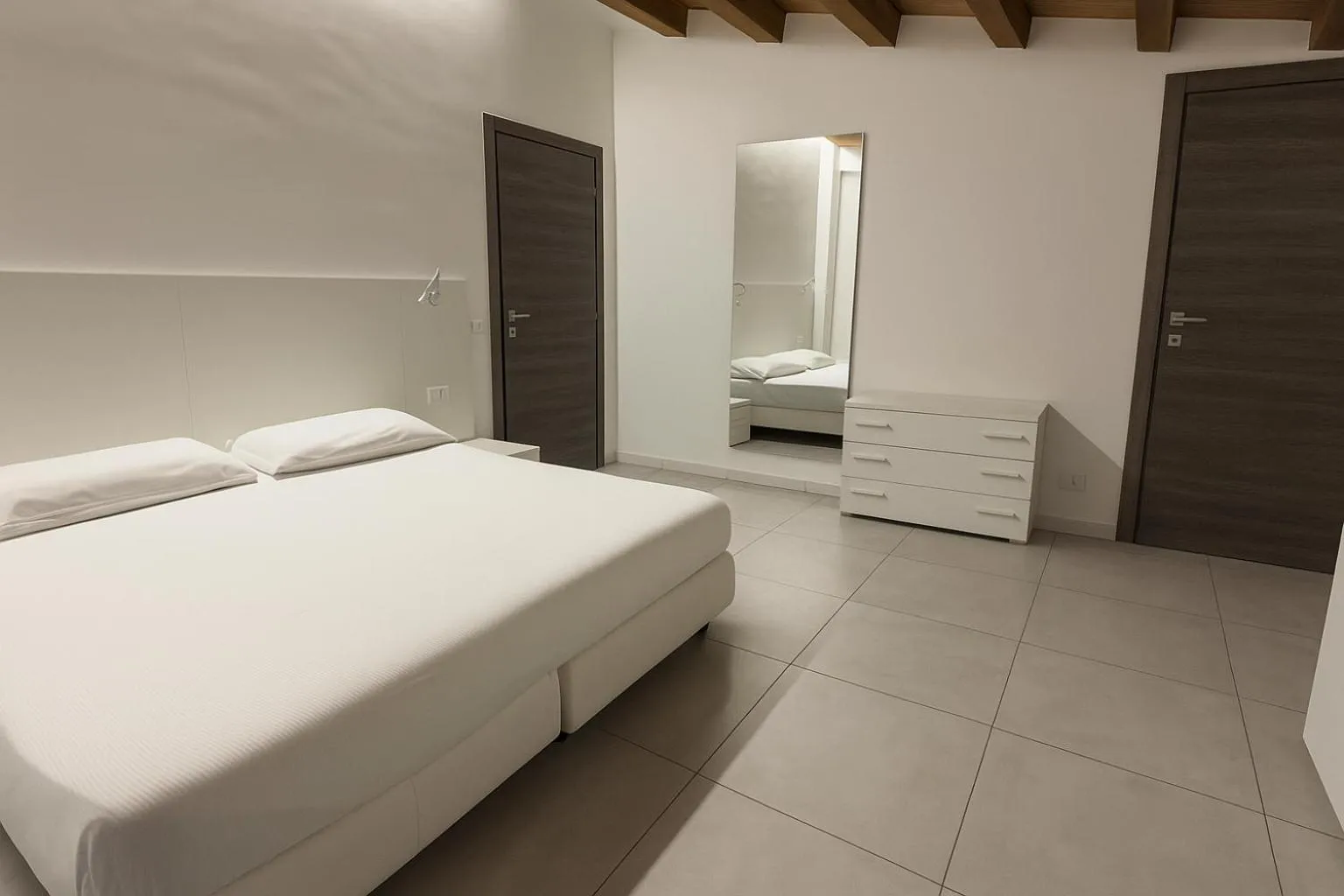 Bedroom, Bed in Marina di Petrolo Apartments