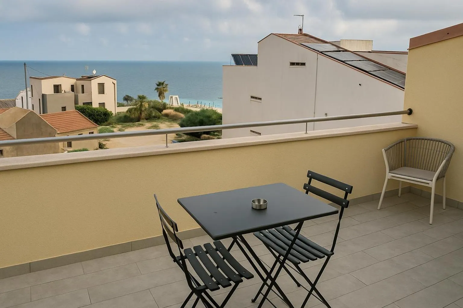 Balcony/Terrace in Marina di Petrolo Apartments