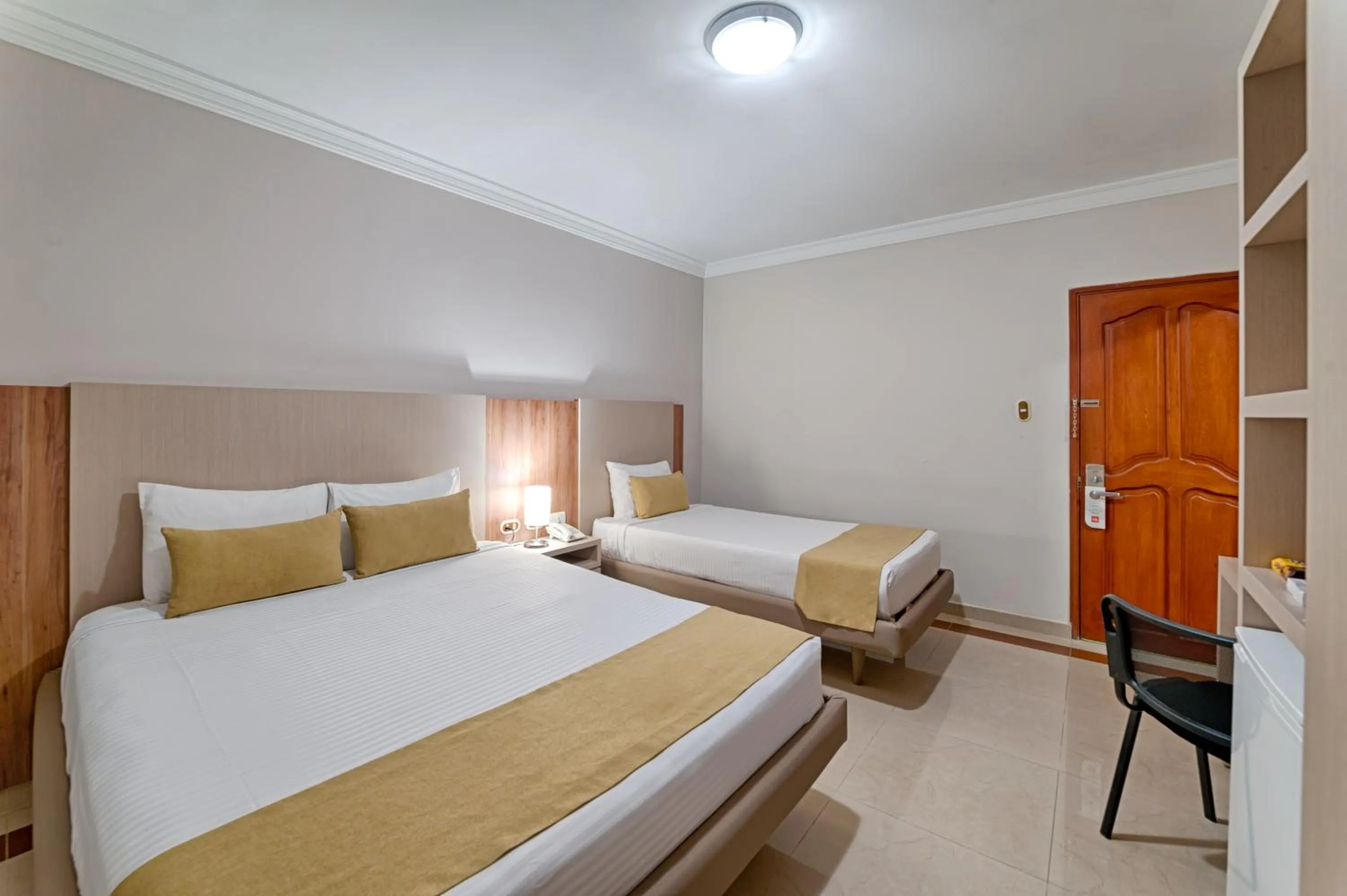 Bed in Hotel Caribe 79