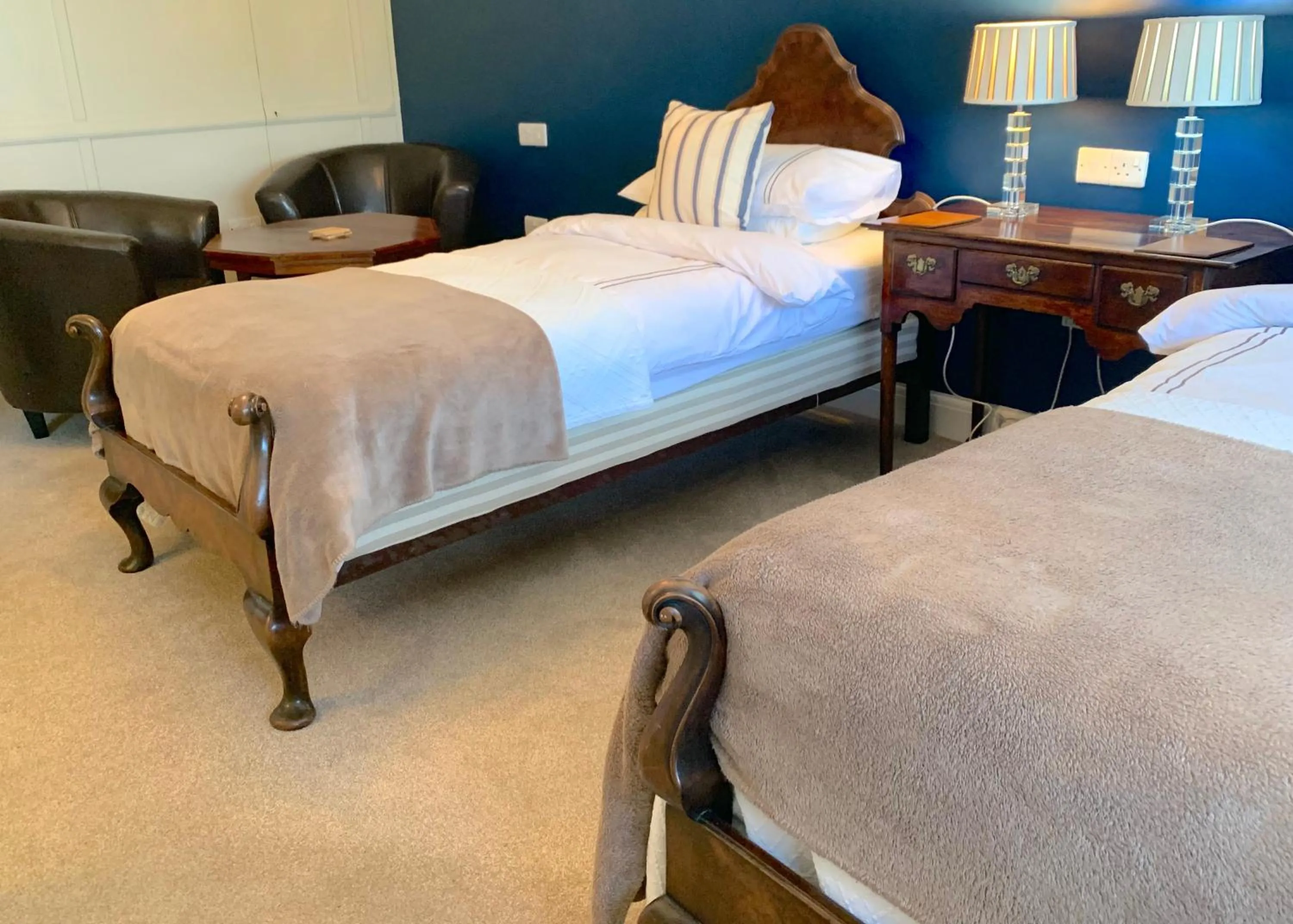 Bed in The Coast Yard B & B and Garden Chalets