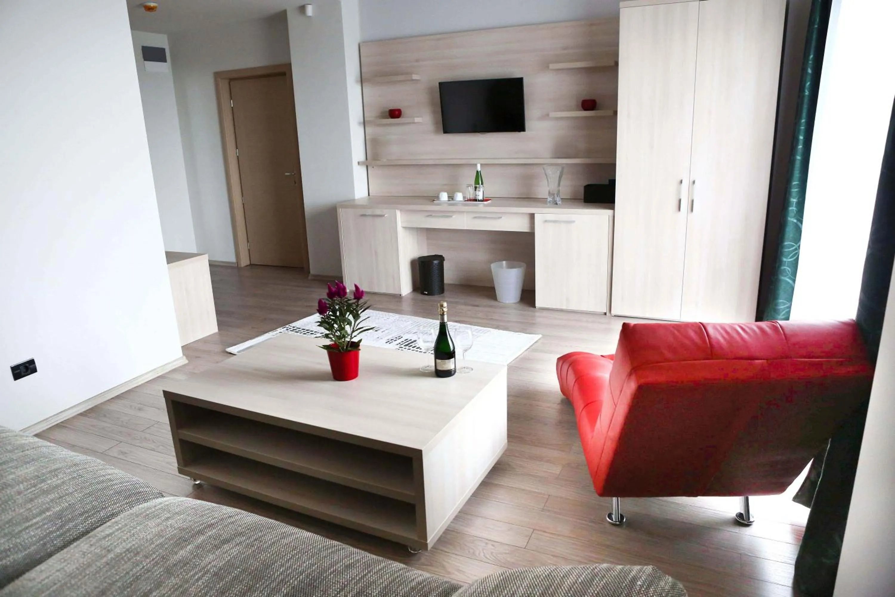 Living room in Kharisma Hotel