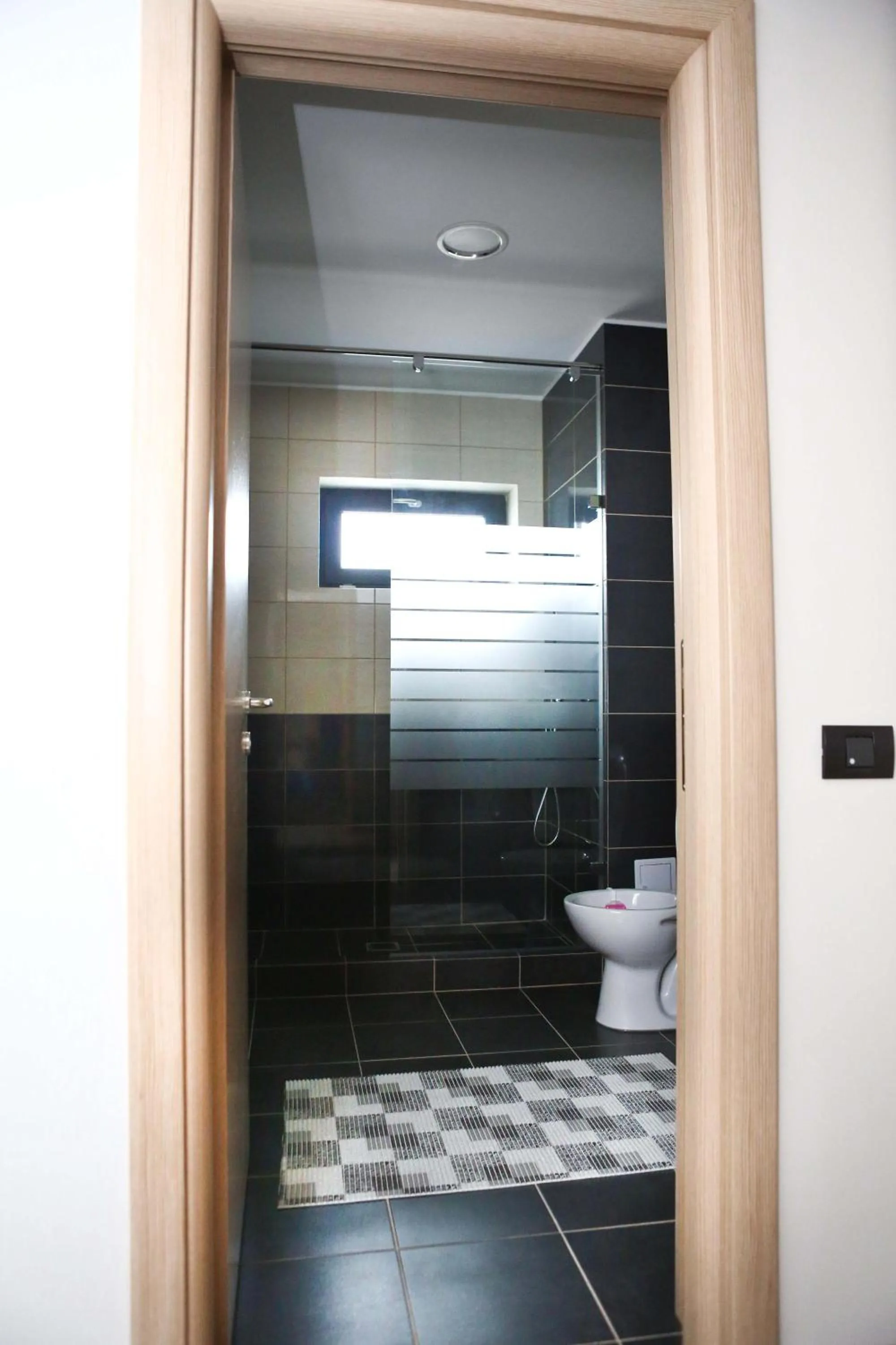 Bathroom in Kharisma Hotel