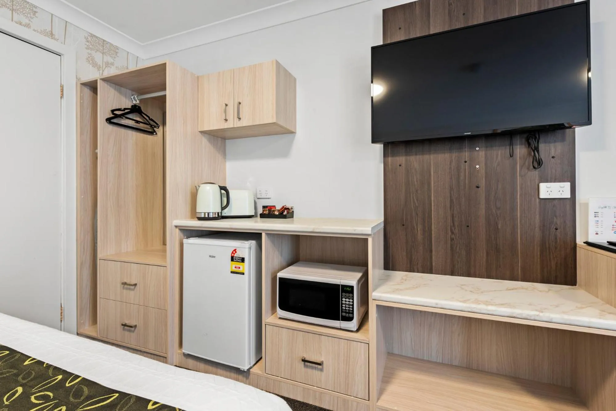 TV and multimedia in Bomaderry Motor Inn