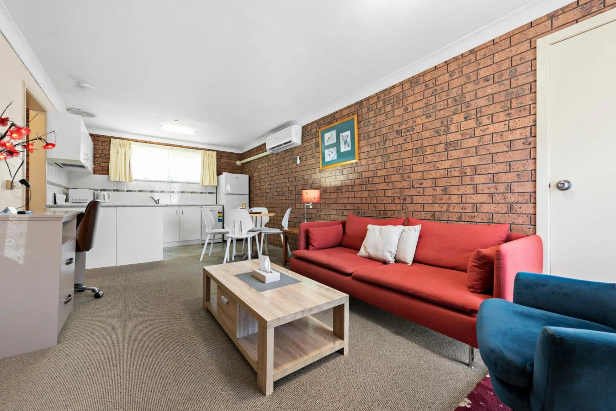 Photo of the whole room in Bomaderry Motor Inn