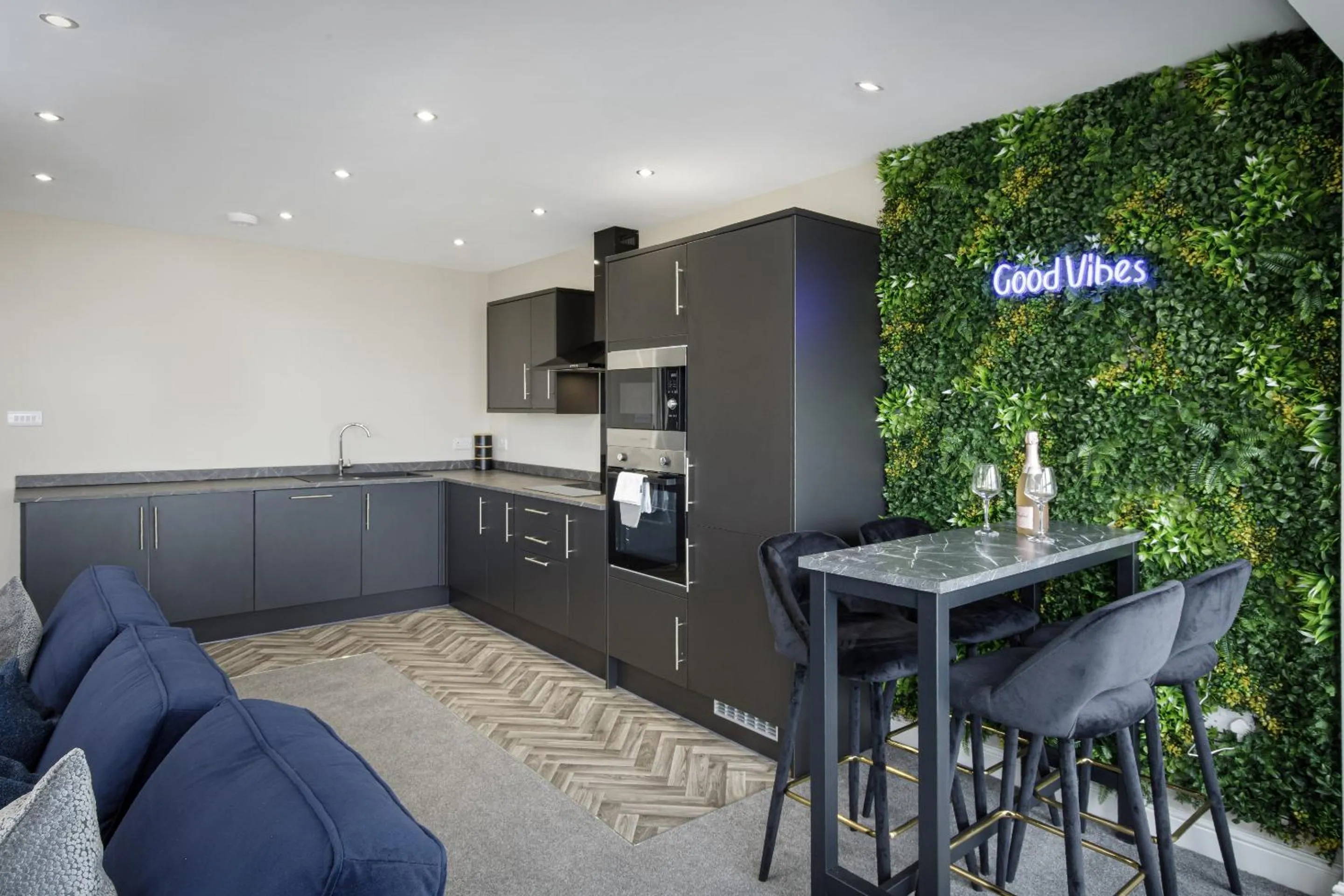 Kitchen or kitchenette in The Blackpool Beach Boutique Apartments