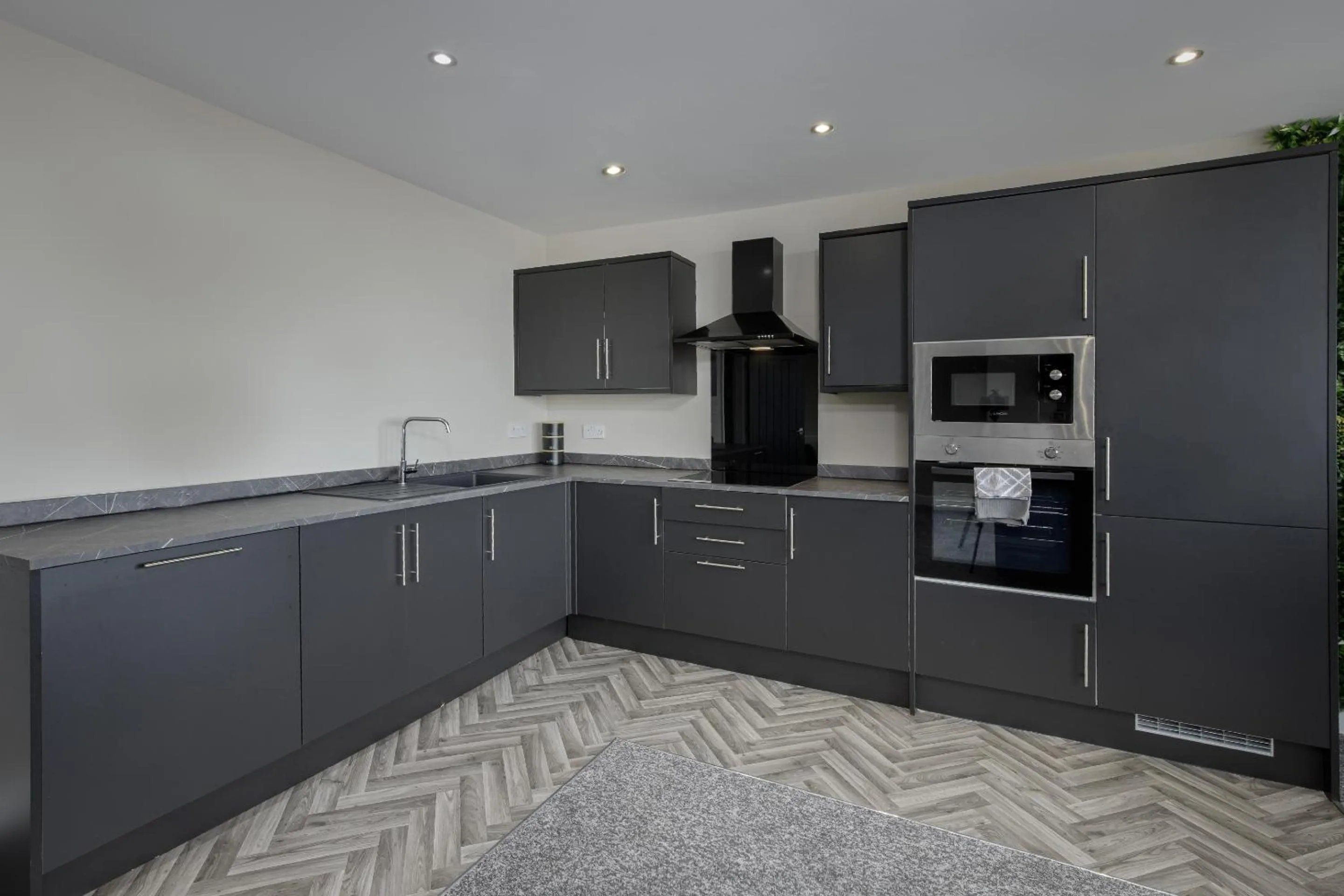 Kitchen or kitchenette in The Blackpool Beach Boutique Apartments