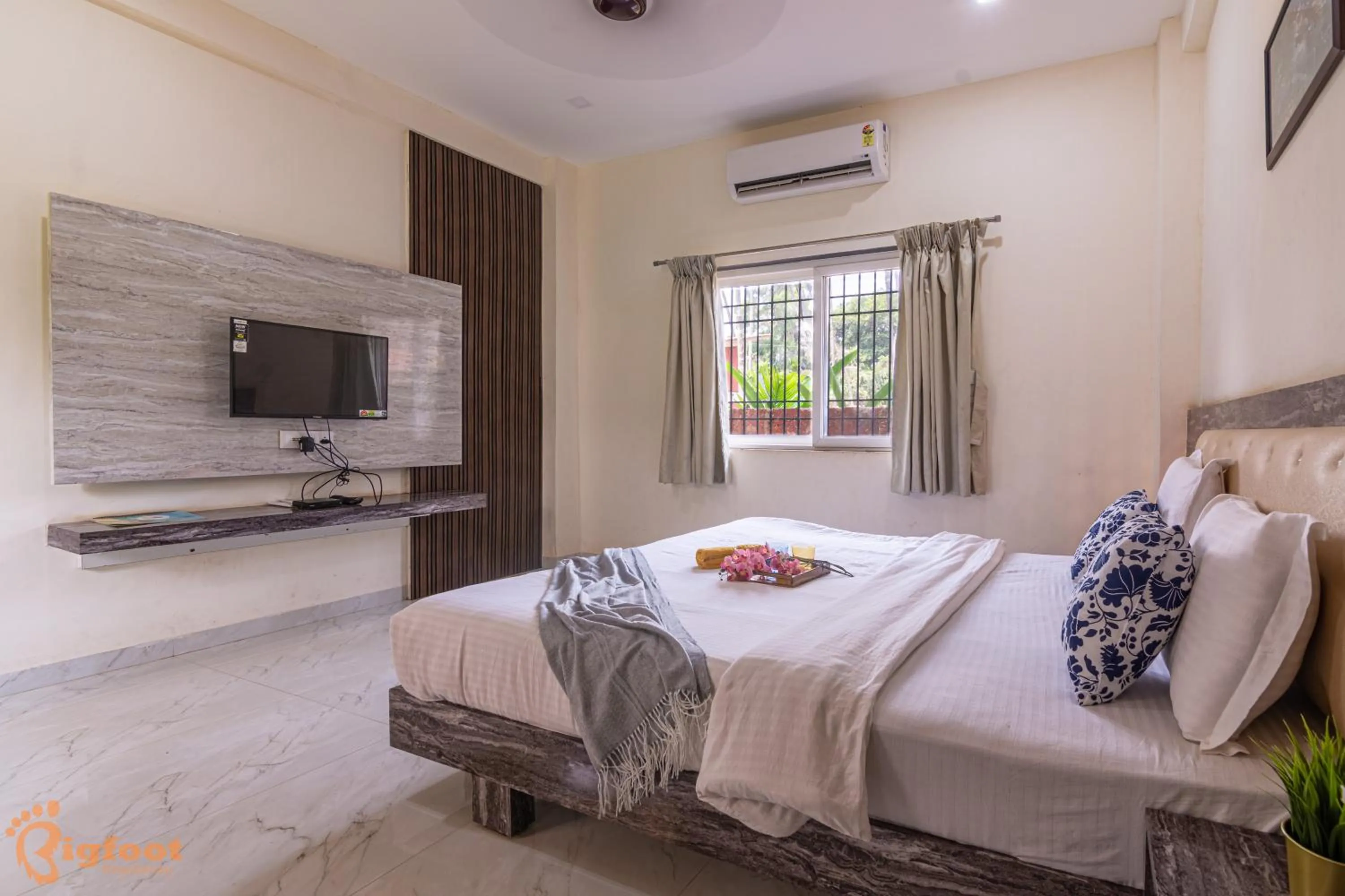 Bed in Arnnas Resort Diveagar