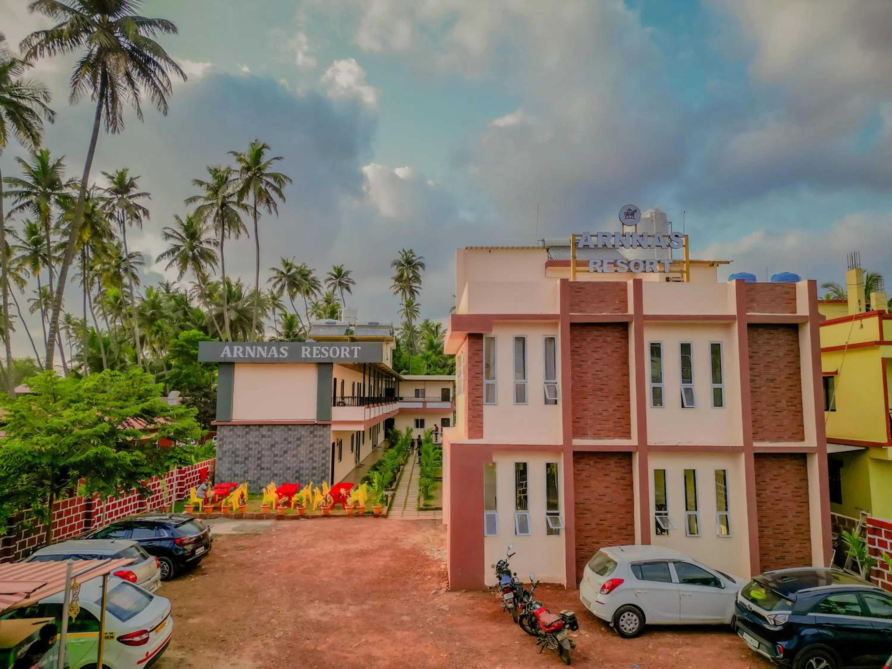 Property building in Arnnas Resort Diveagar