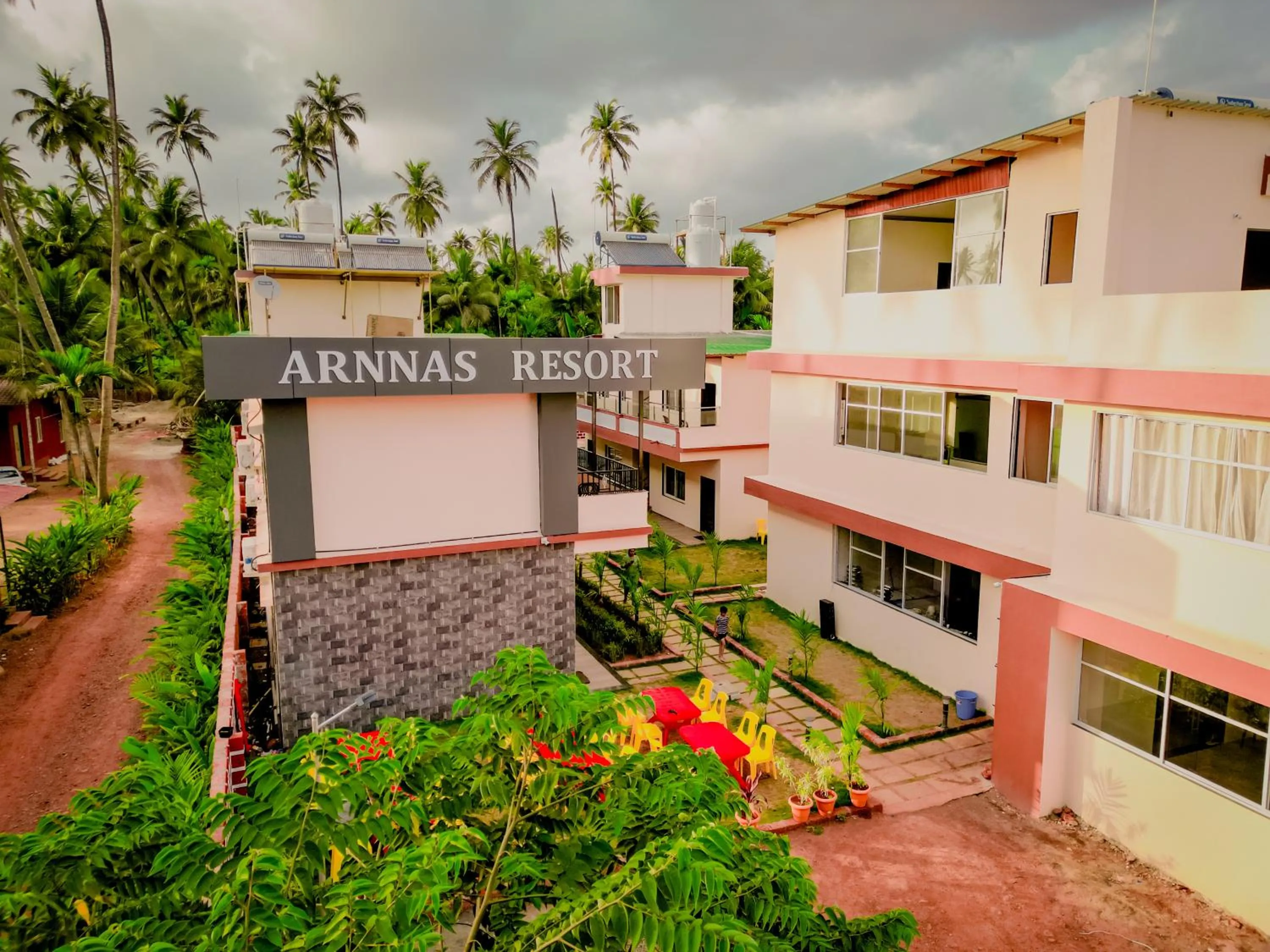 Property building in Arnnas Resort Diveagar
