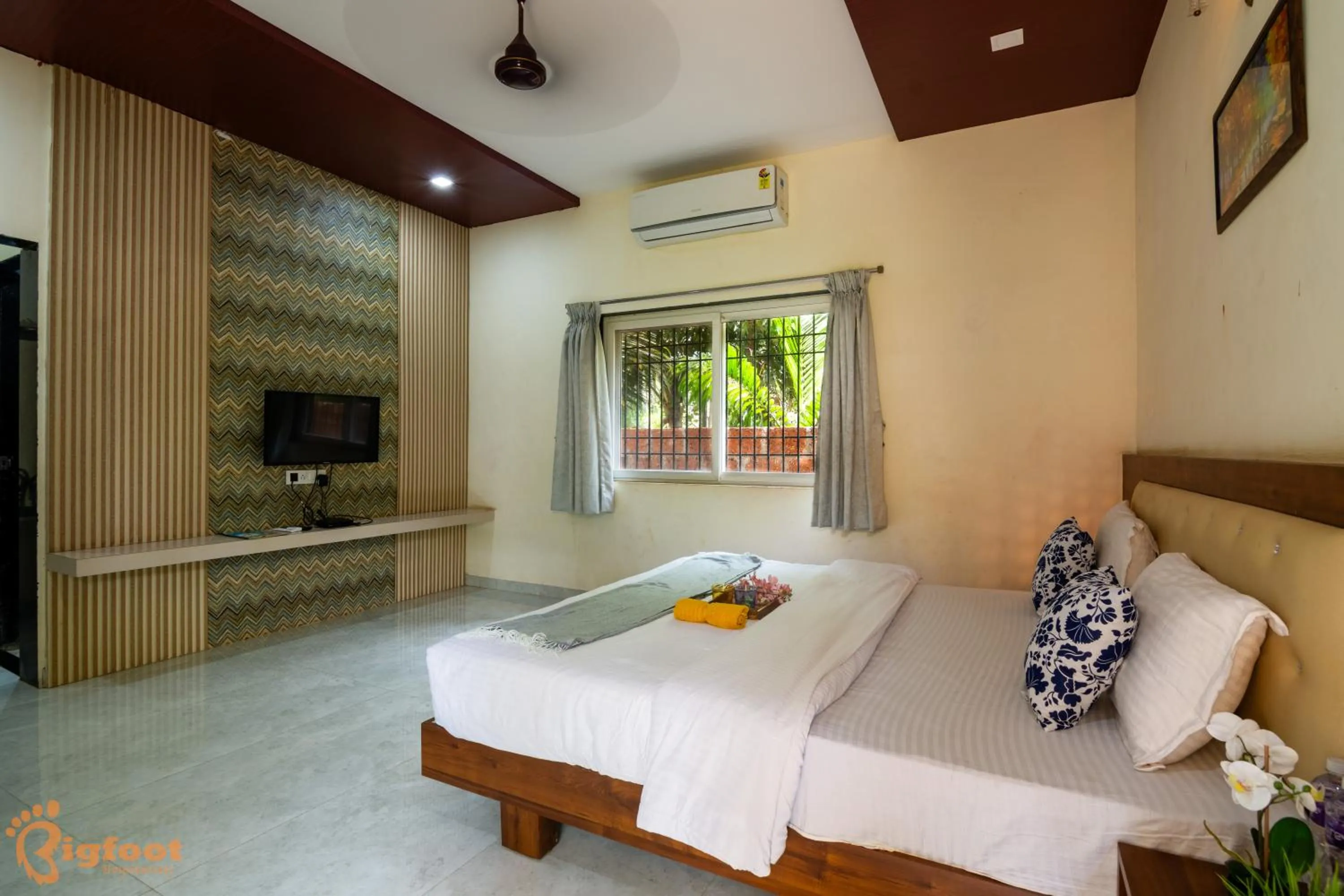 Bed in Arnnas Resort Diveagar