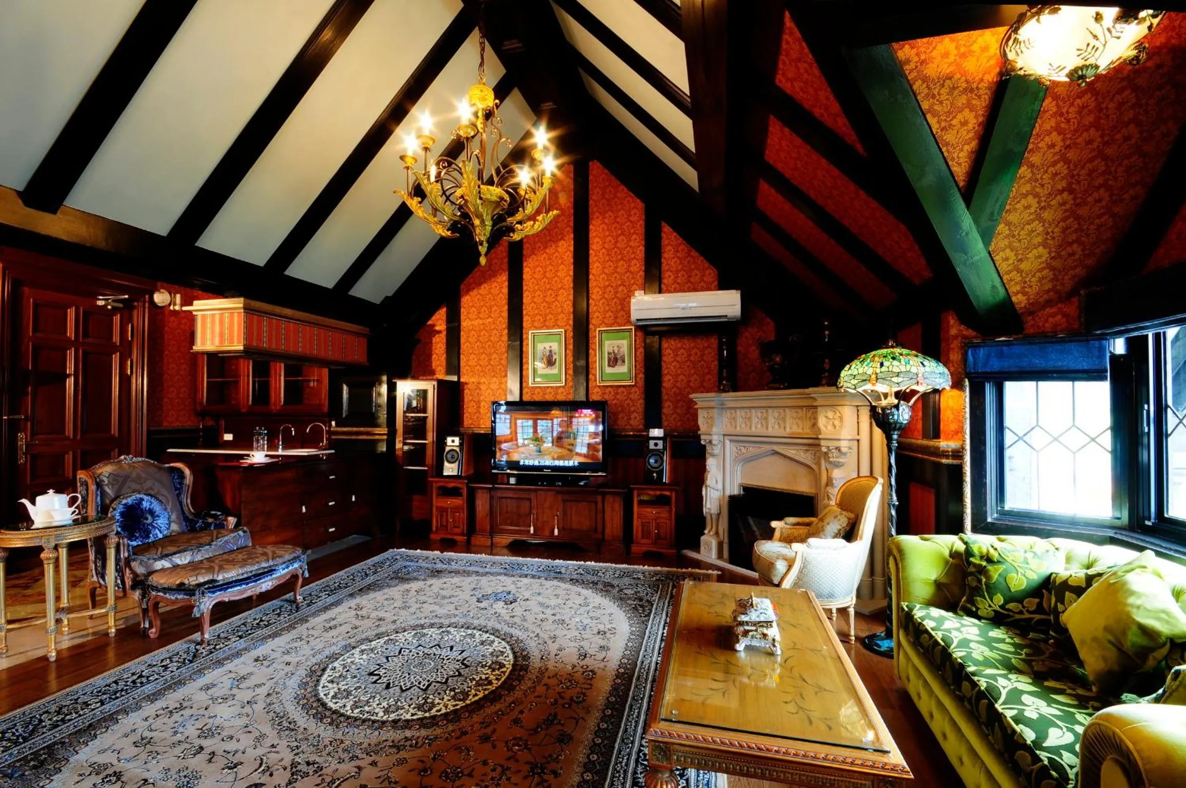 Bedroom in The Old England Manor