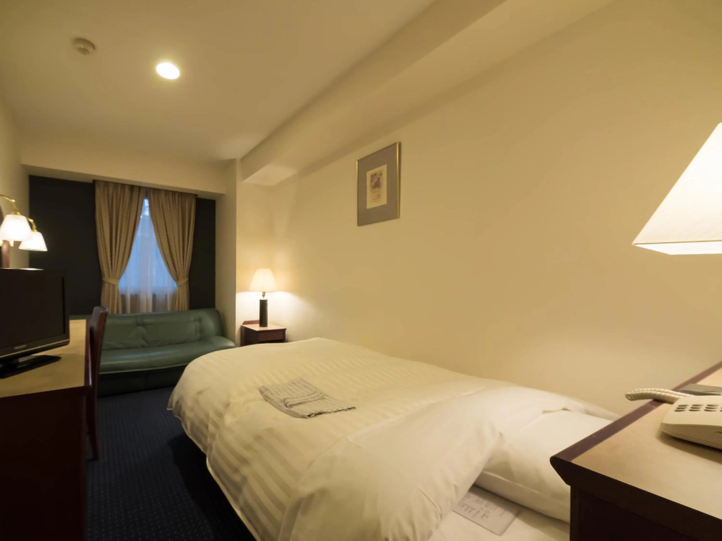 Photo of the whole room, Bed in Hotel Matsunoka Ichinoseki