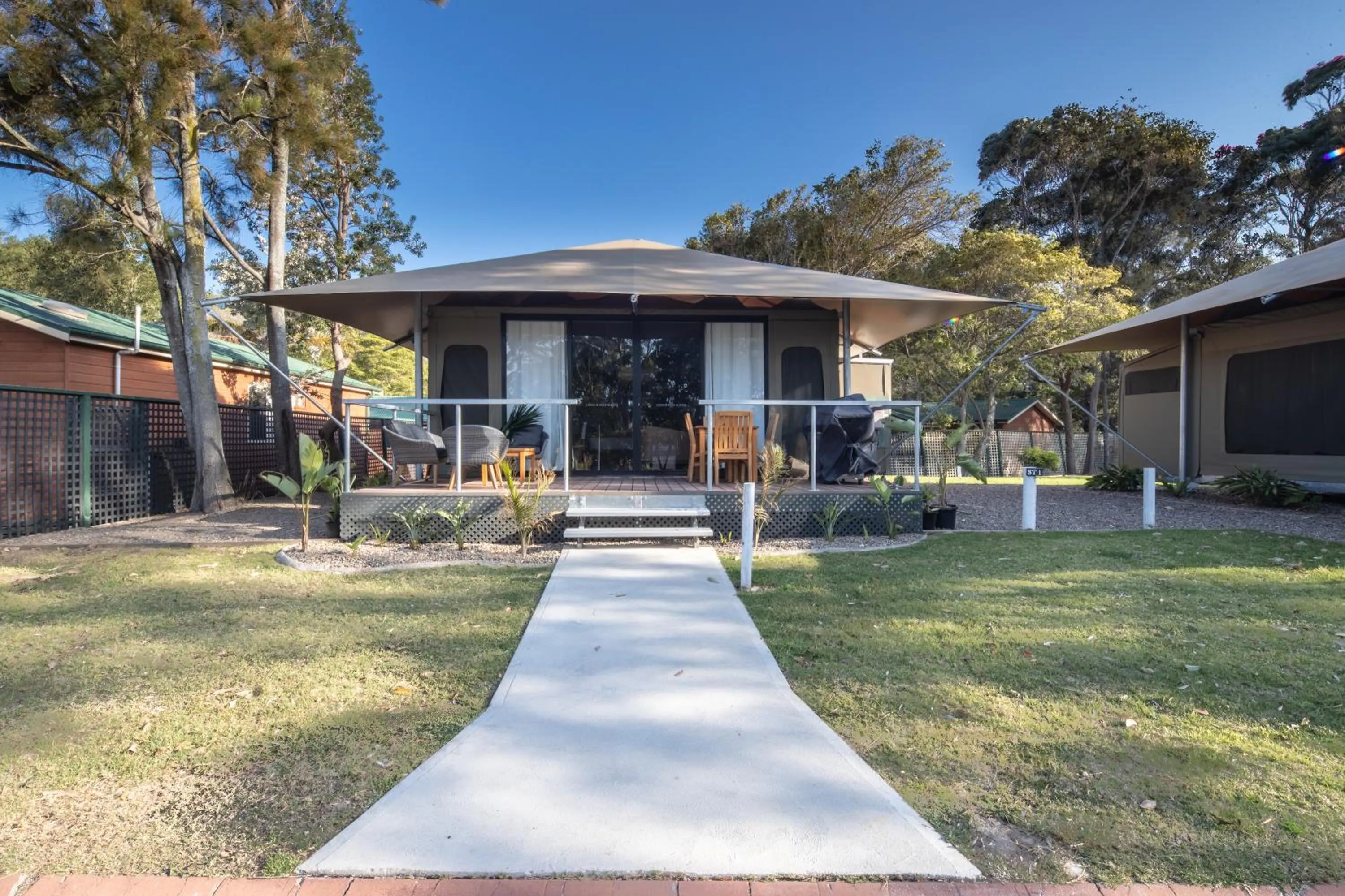 Facade/entrance in NRMA Broulee Holiday park