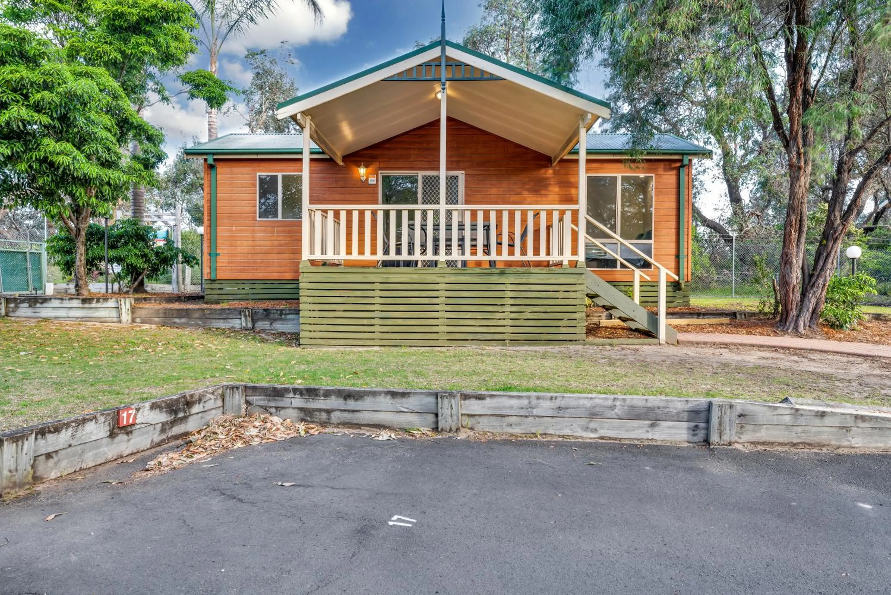 Facade/entrance in NRMA Broulee Holiday park