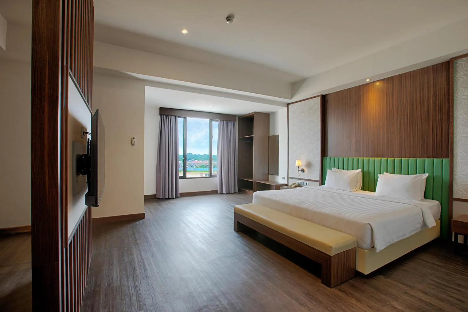 Bedroom, Bed in Wiltop Hotel Jambi