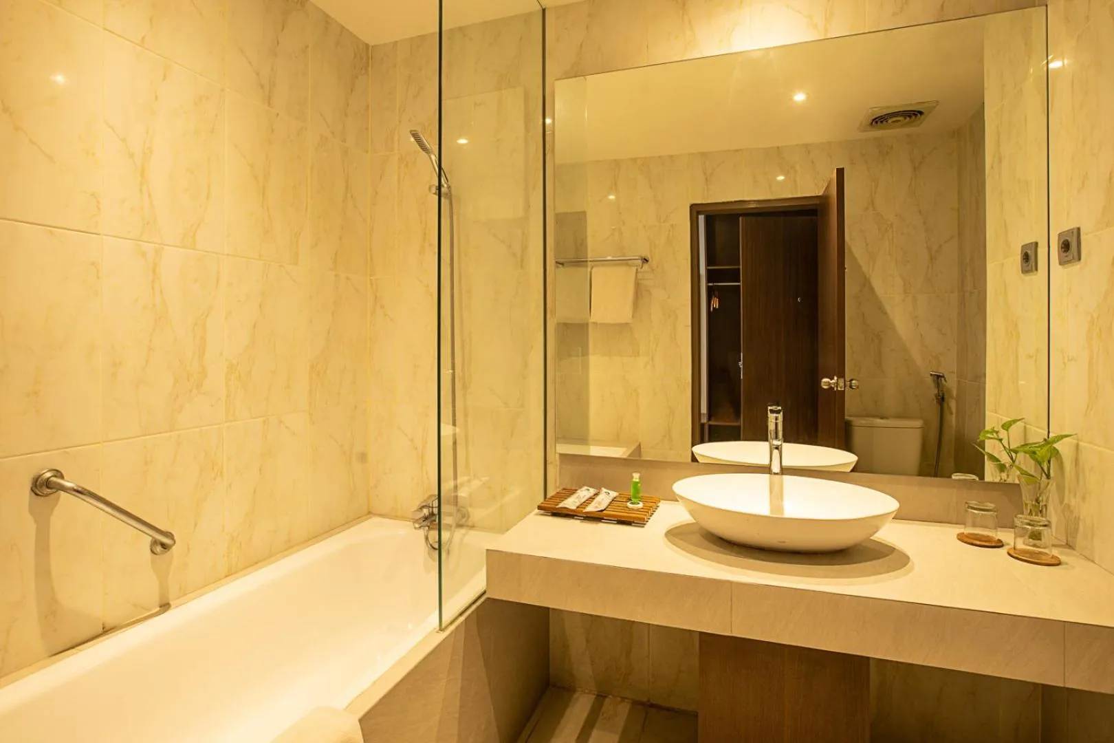 Bathroom in Wiltop Hotel Jambi
