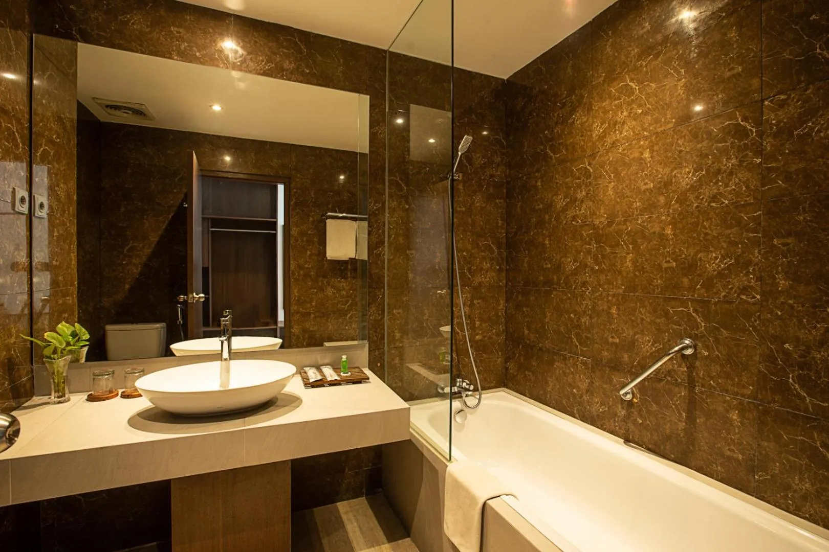 Bathroom in Wiltop Hotel Jambi