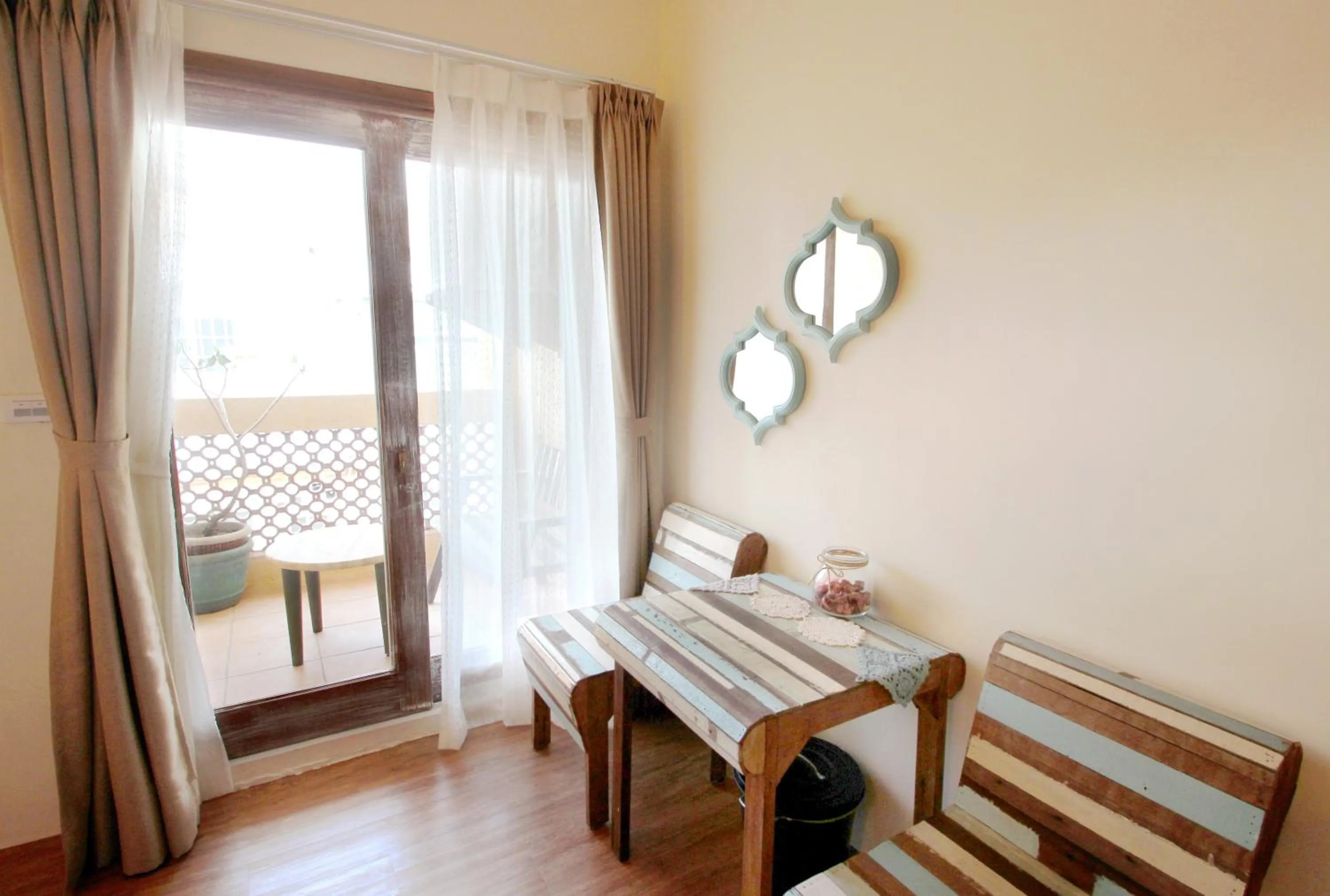 Staff in 墾丁寵物友善 鐵宿 Tetsu B&B