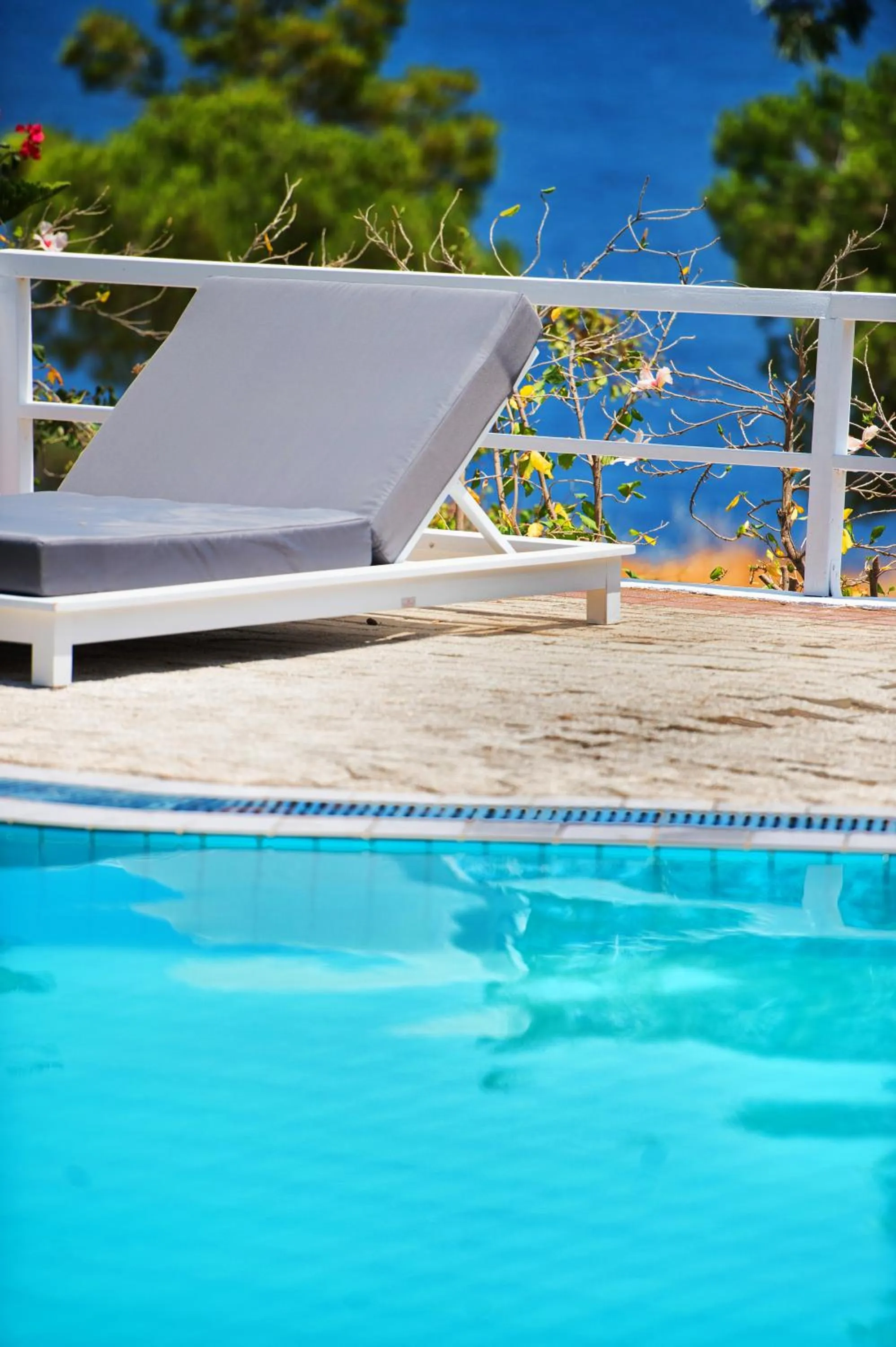 Swimming pool in Akra Morea Hotel & Residences