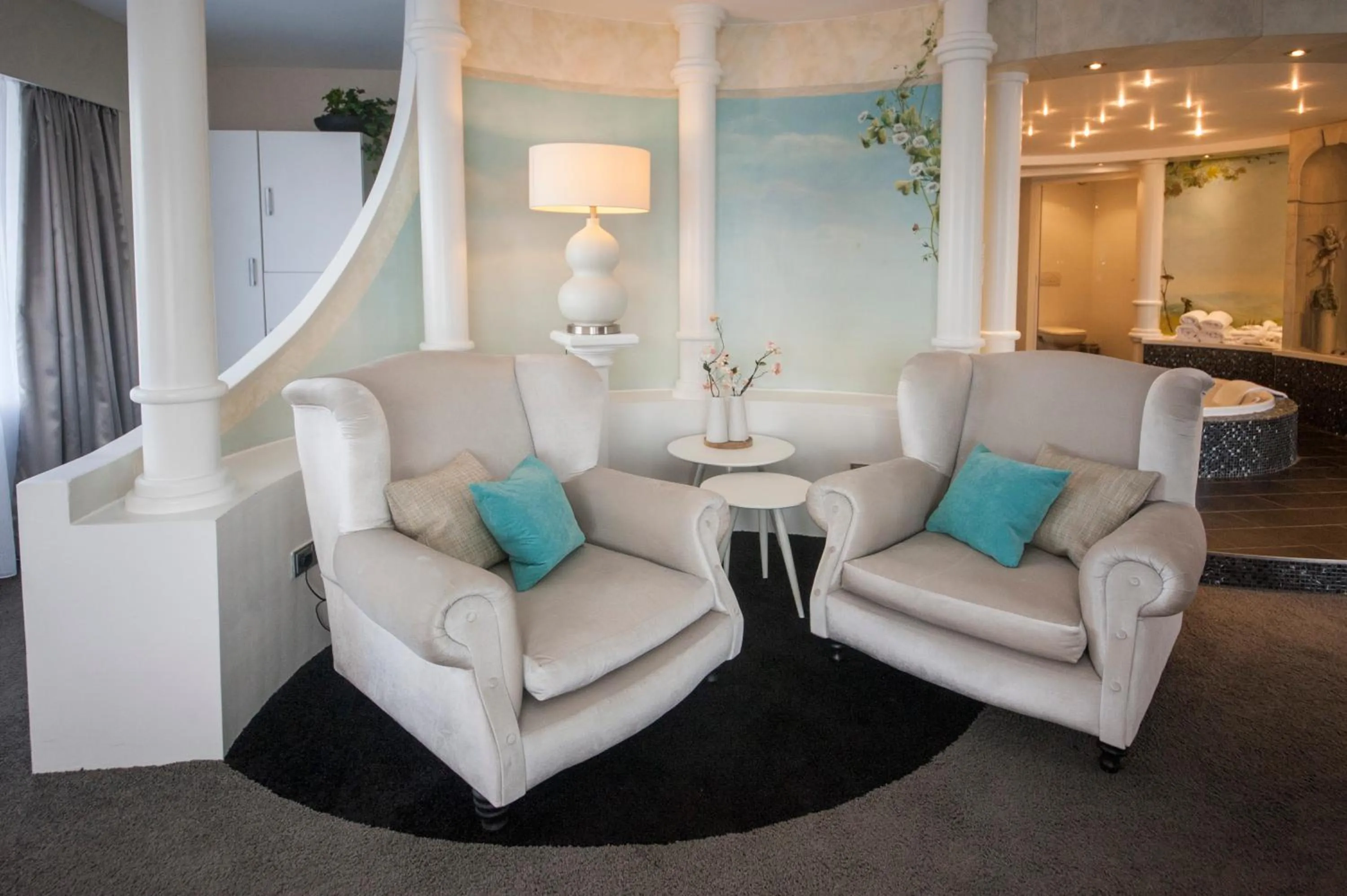 Seating area in Van der Valk Hotel 's-Hertogenbosch – Vught