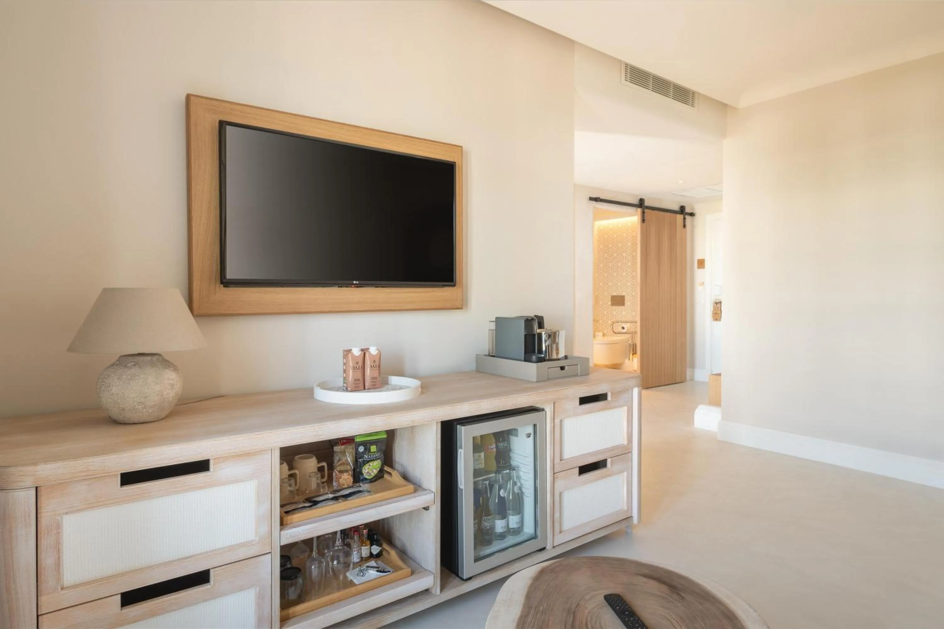 Photo of the whole room in DAIA Slow Beach Hotel Conil - Adults Only Recommended