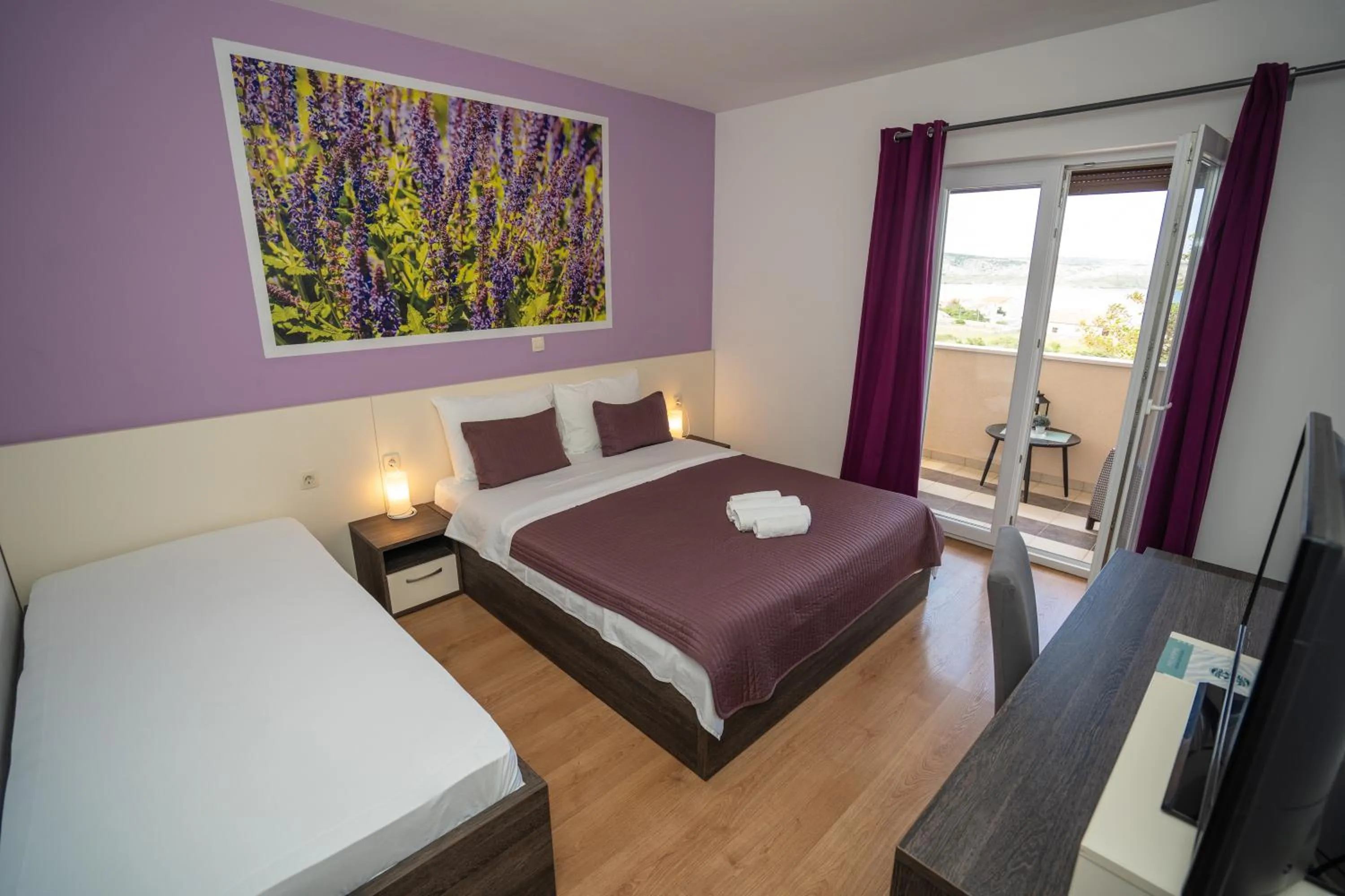 Bedroom, Bed in Bed & Breakfast Marta & Tona